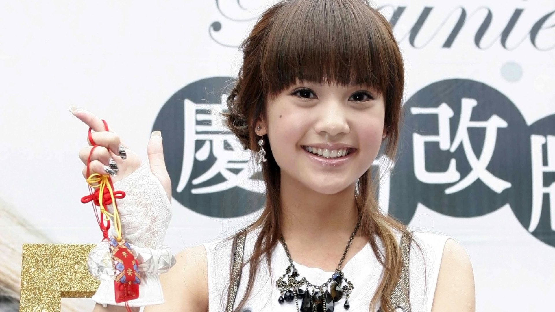 明星,杨丞琳,@杨丞琳吧官方微博