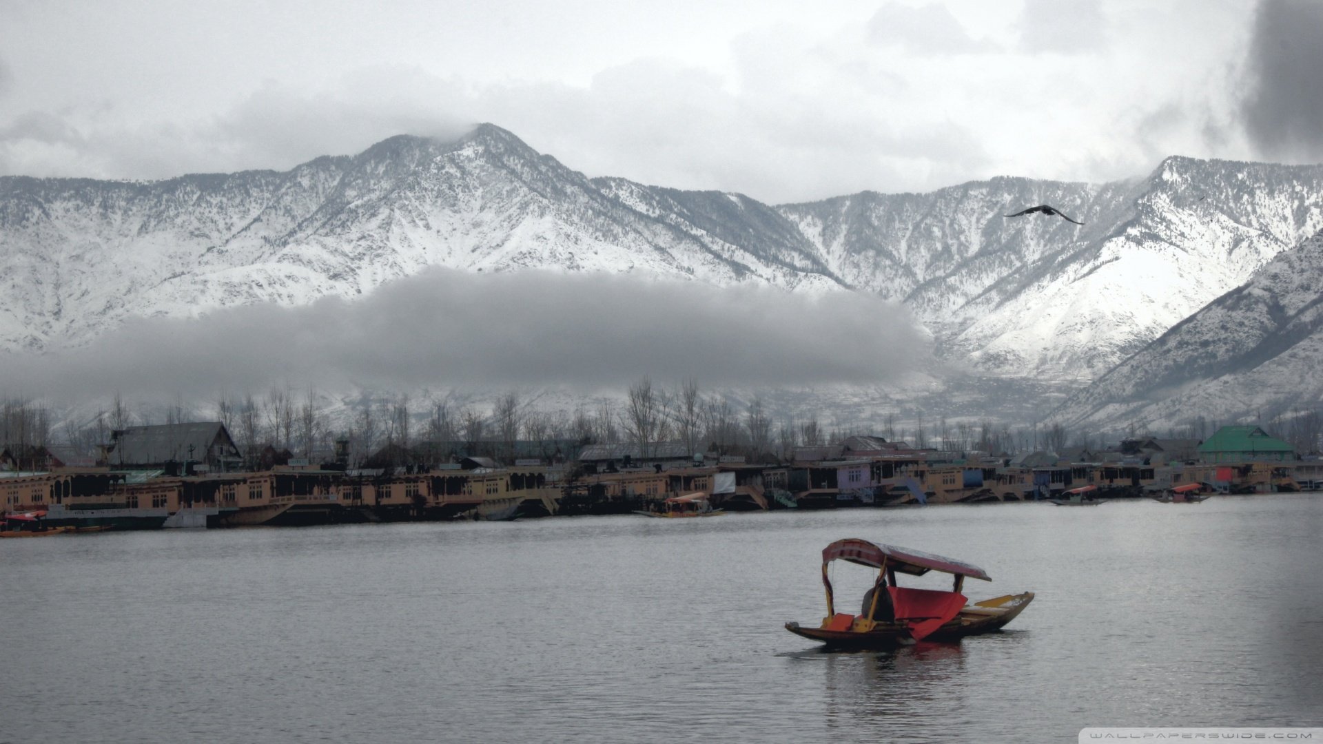 风景,湖泊湖面,雪山,小船,儿童桌面专用
