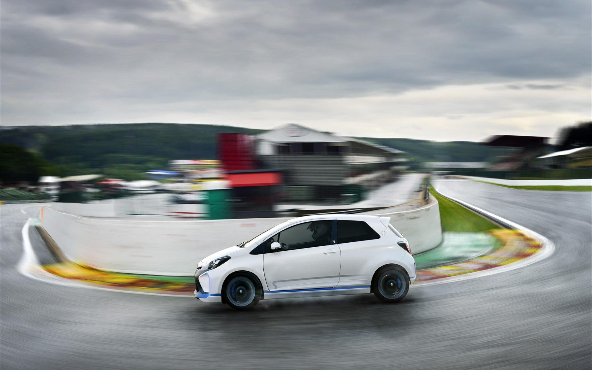 汽车,丰田,yaris,儿童桌面专用