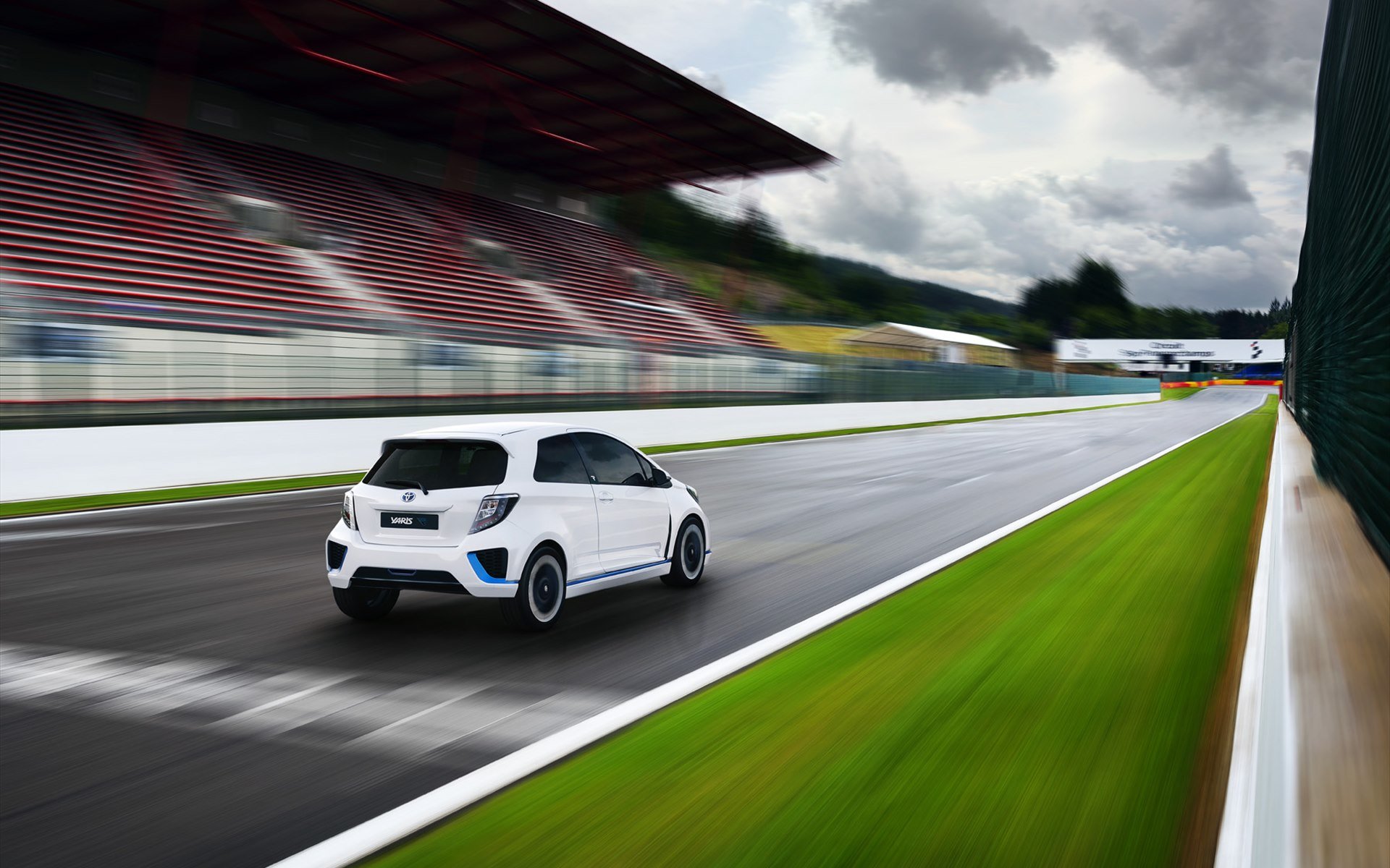 汽车,丰田,yaris,儿童桌面专用