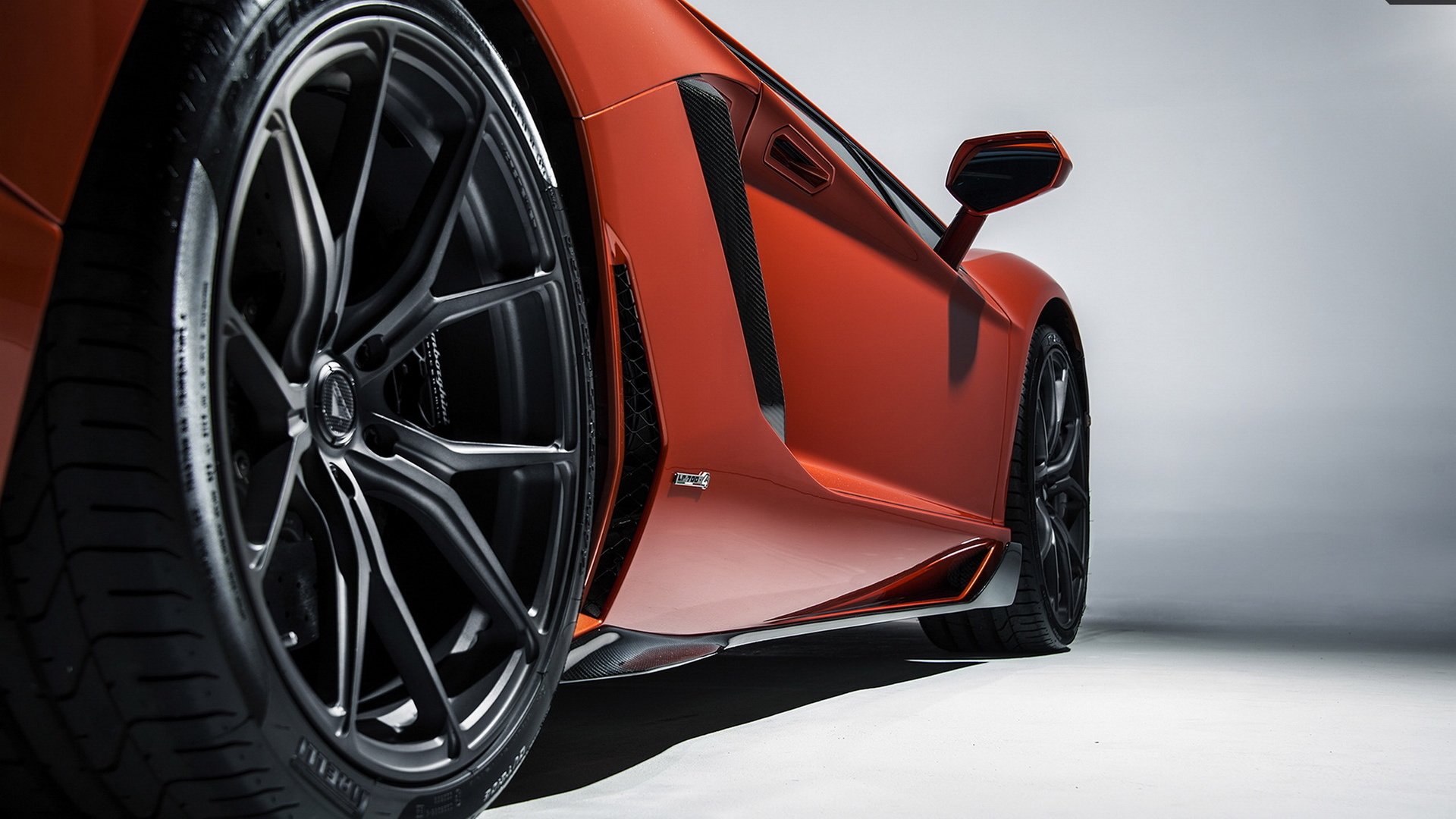 汽车,酷车,炫车,跑车,超跑,兰博基尼,儿童桌面专用