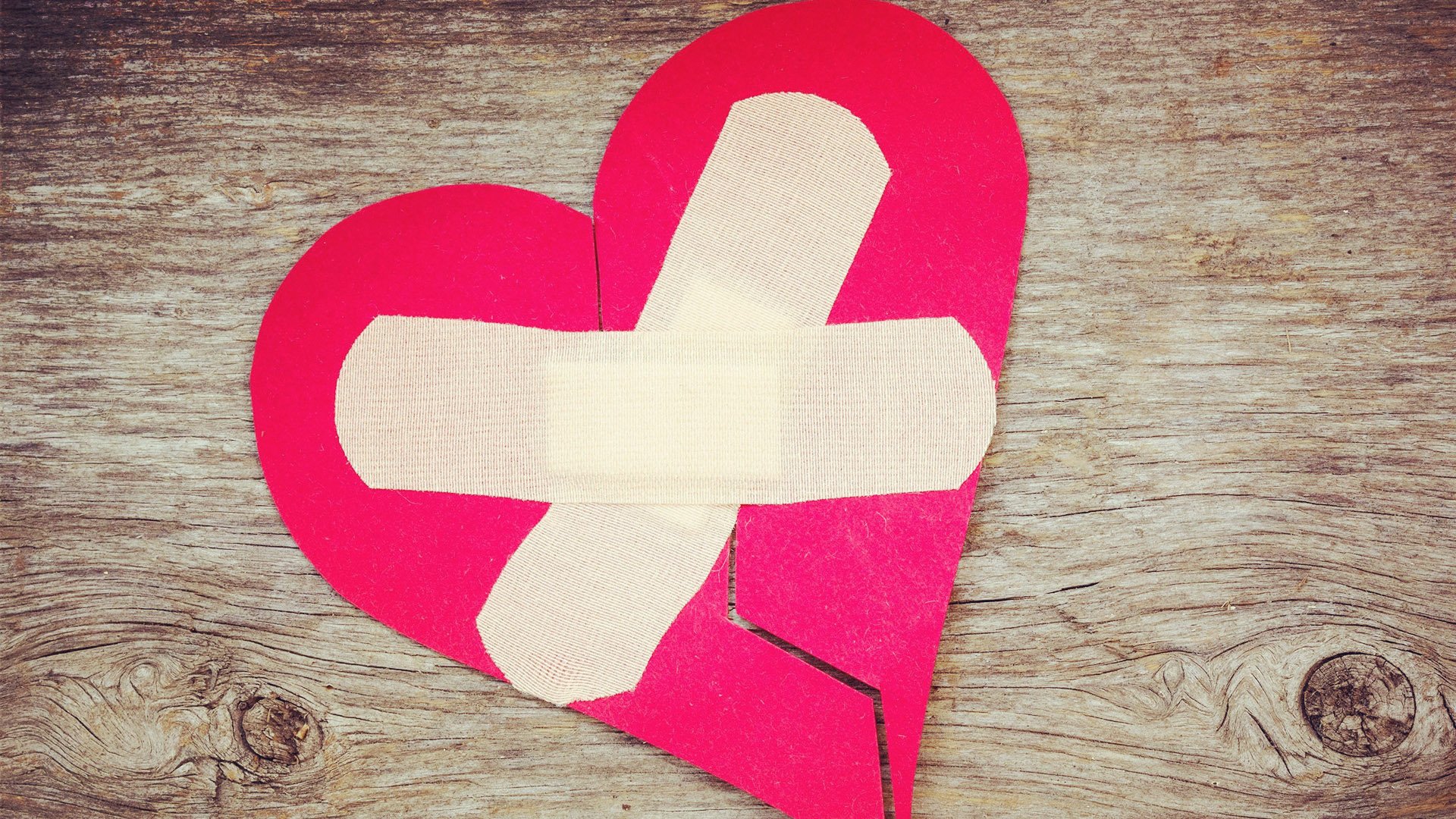 浪漫,爱情,情感,爱,love,唯美,清新,心,静物,物语,心动创意,破碎的心,红色