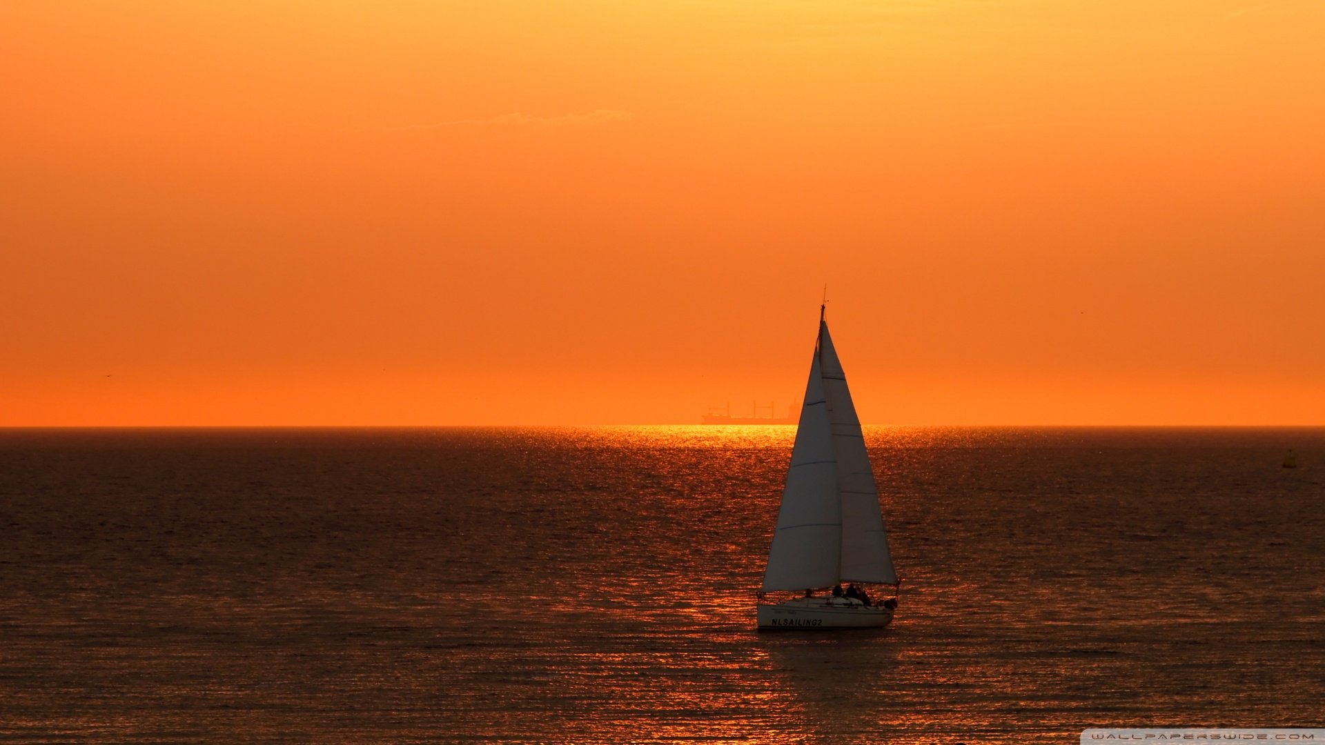 自然,风光,风景,船,帆,扬帆起航,远行,出发,大海,落日余晖,平静,安静