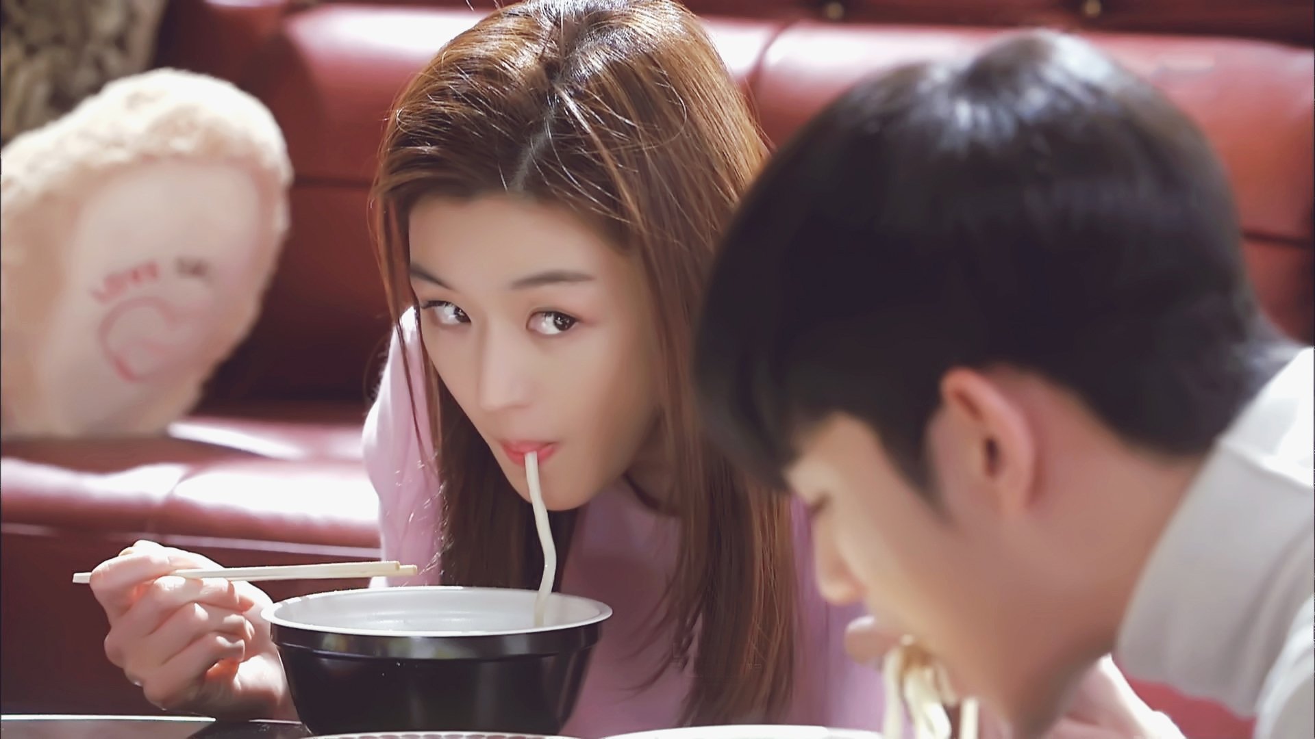 影视剧照,来自星星的你,韩剧,明星,都敏俊,教授,千颂伊,全智贤,金秀贤