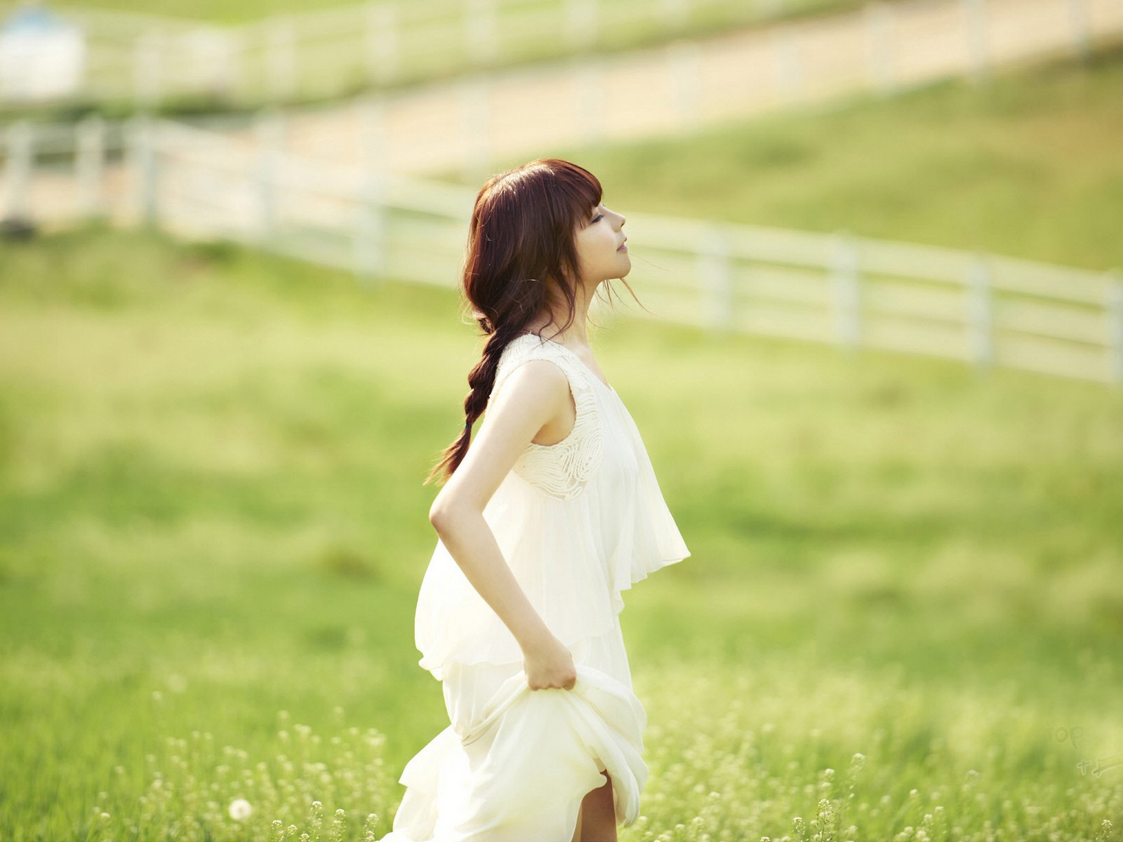 小清新,唯美,浪漫,温暖,温馨,干净,治愈系,慢生活,治愈,美好,女孩,笑容,微笑,非主流