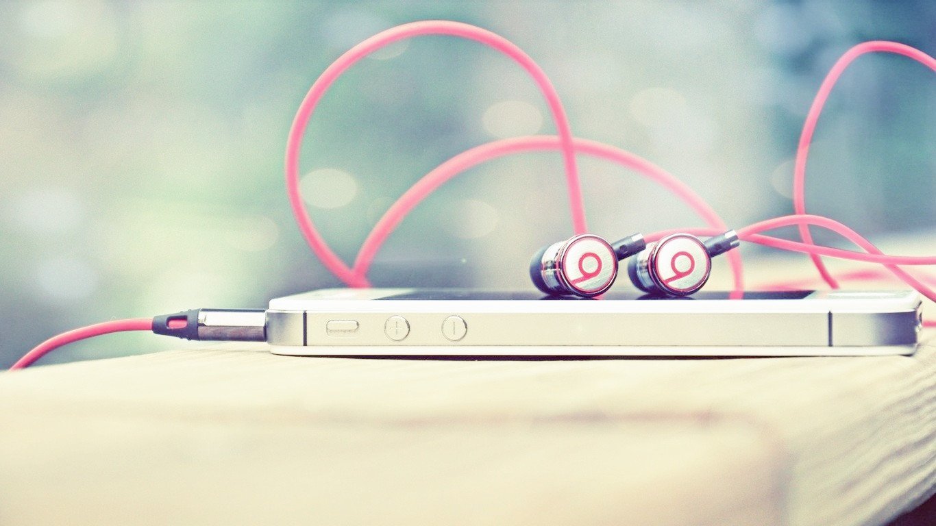 小清新,唯美,浪漫,温暖,温馨,干净,治愈系,慢生活,治愈,美好,走不出的回忆,电话,手机,耳机,静物,物语