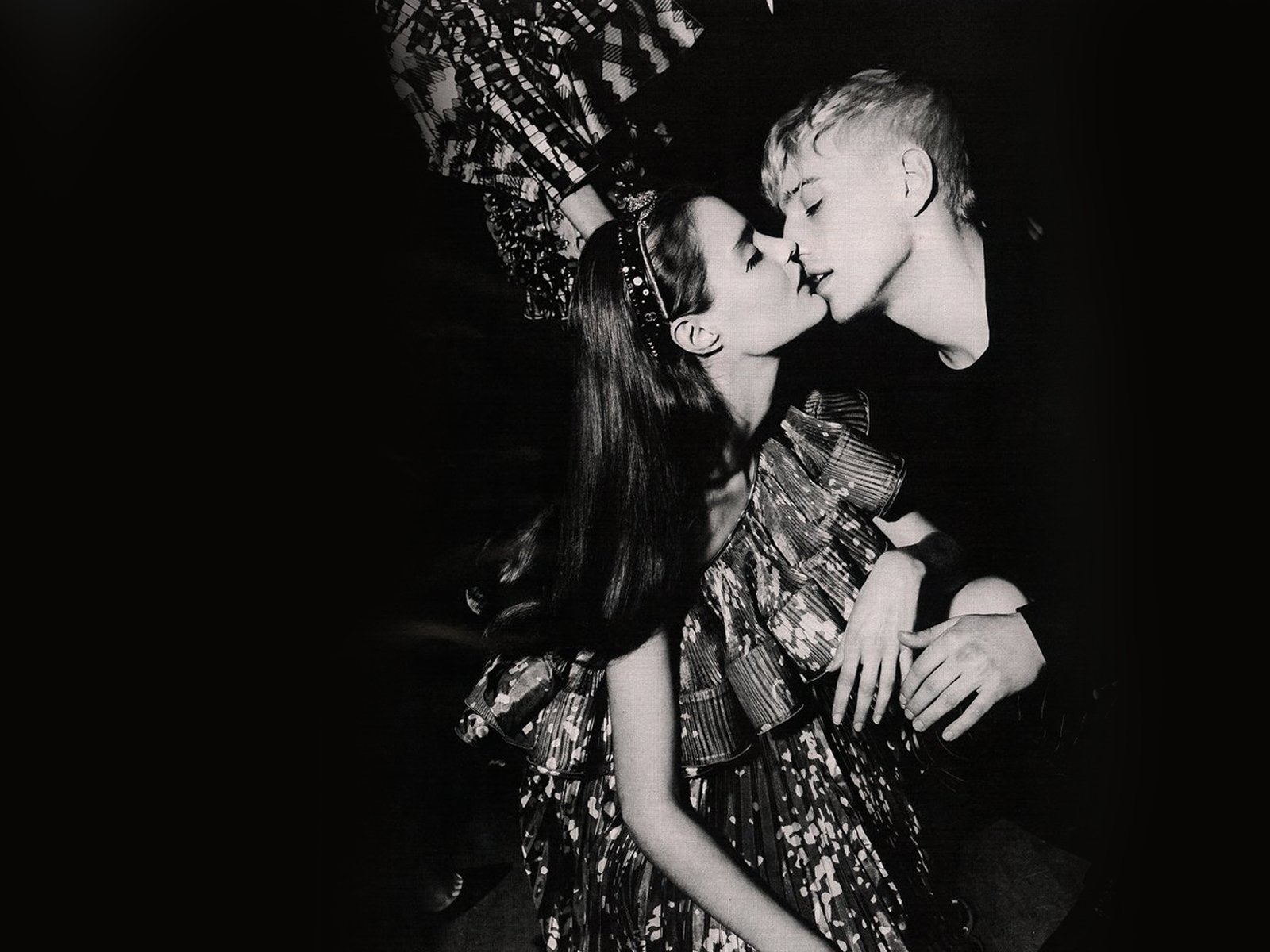 浪漫,爱情,幸福,温馨,love,幸福可以来的慢一些,亲吻,kiss,情侣