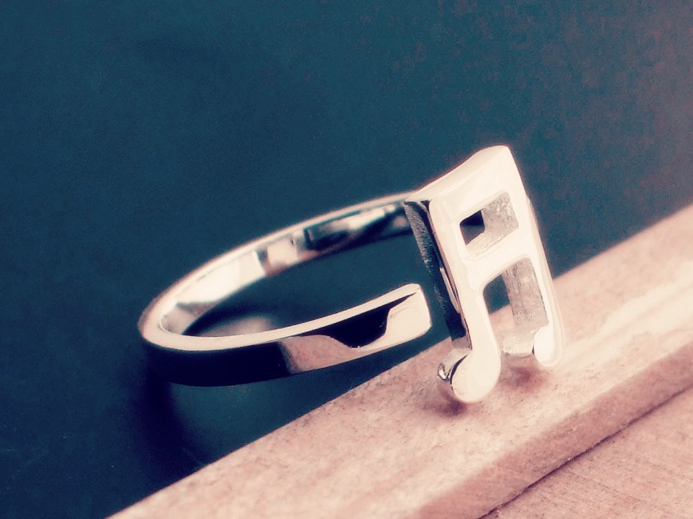 小清新,唯美,浪漫,温暖,温馨,干净,治愈系,慢生活,治愈,美好,音符,跳动的音符,戒指