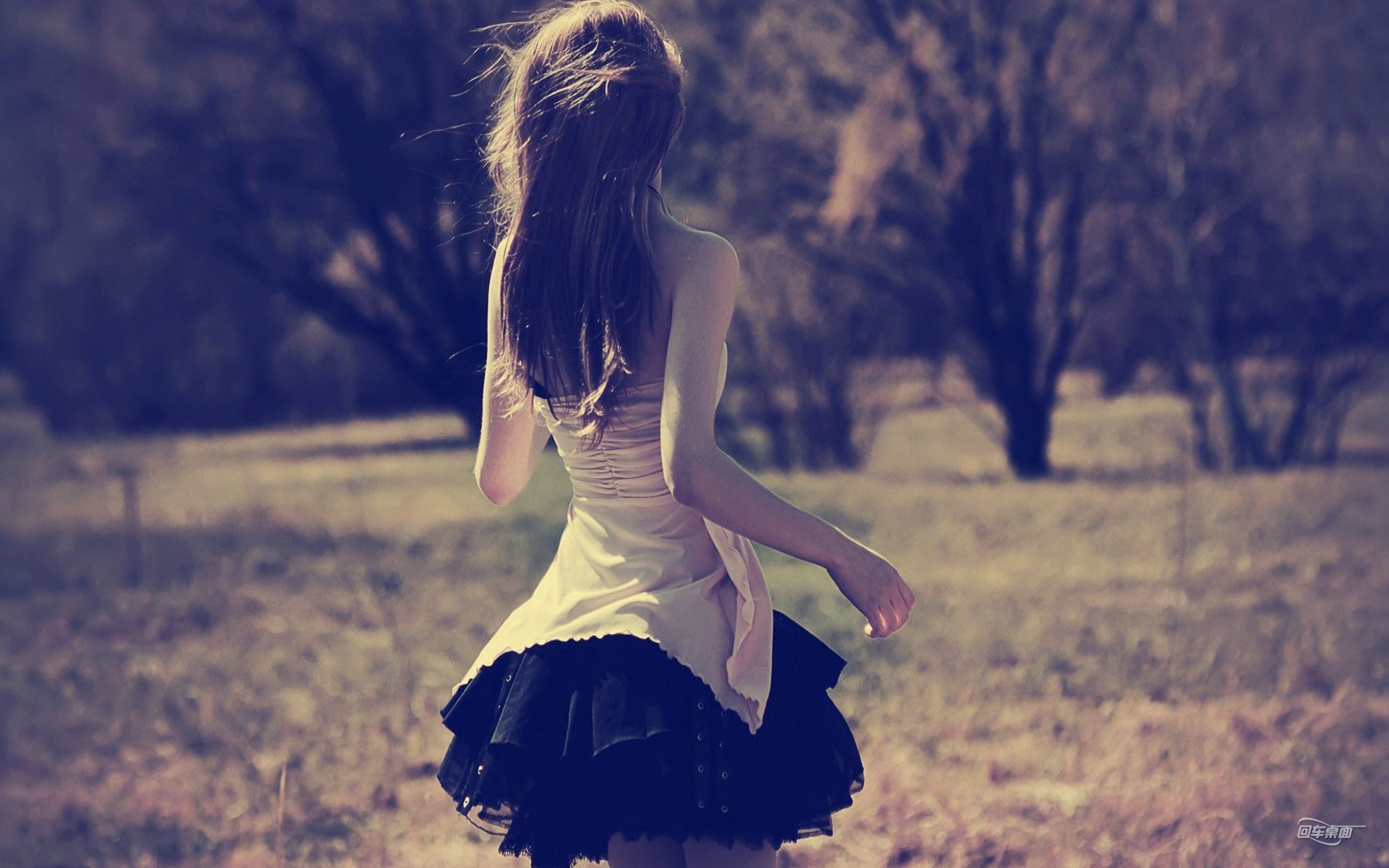 小清新,唯美,浪漫,温暖,温馨,干净,治愈系,慢生活,治愈,美好,在孤独中流转,女孩,伤感,寂寞,背影,孤单