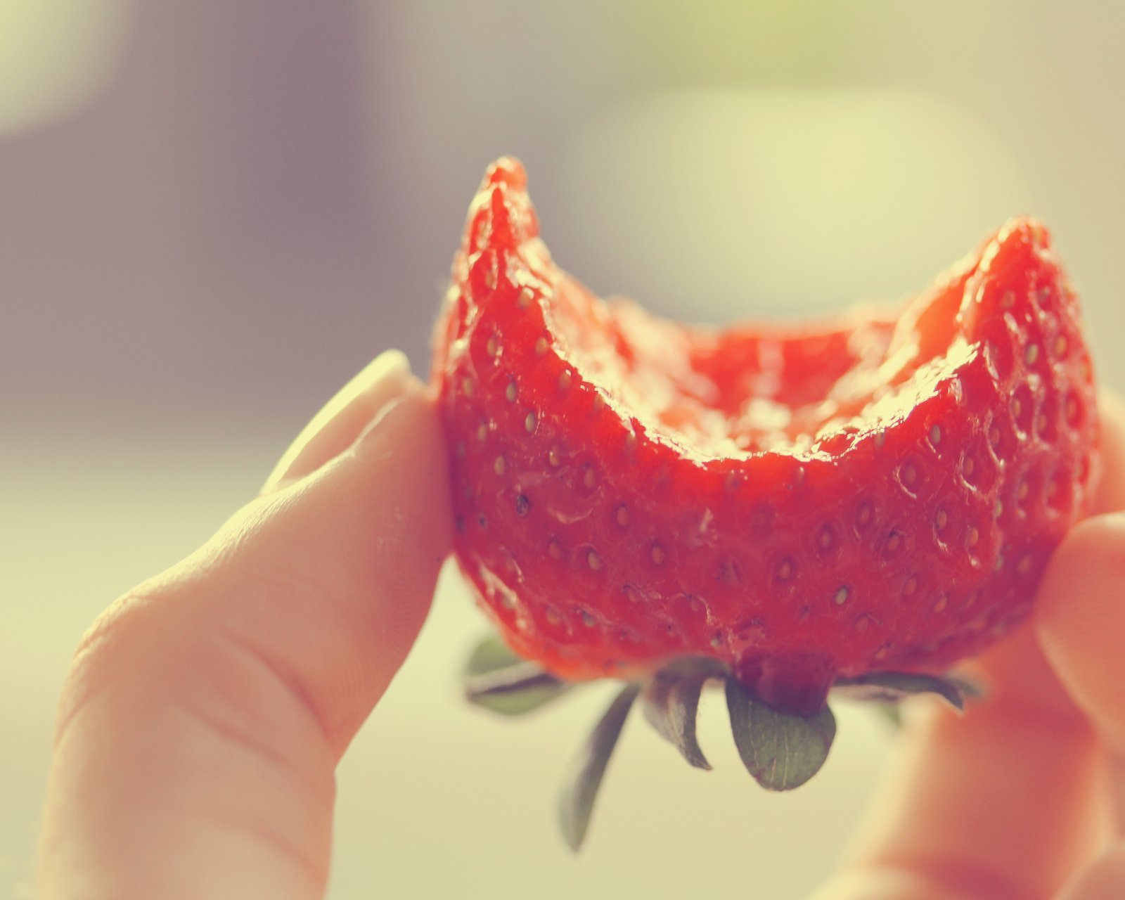 小清新,唯美,浪漫,温暖,温馨,干净,治愈系,慢生活,治愈,美好,美食,食物,吃的,草莓