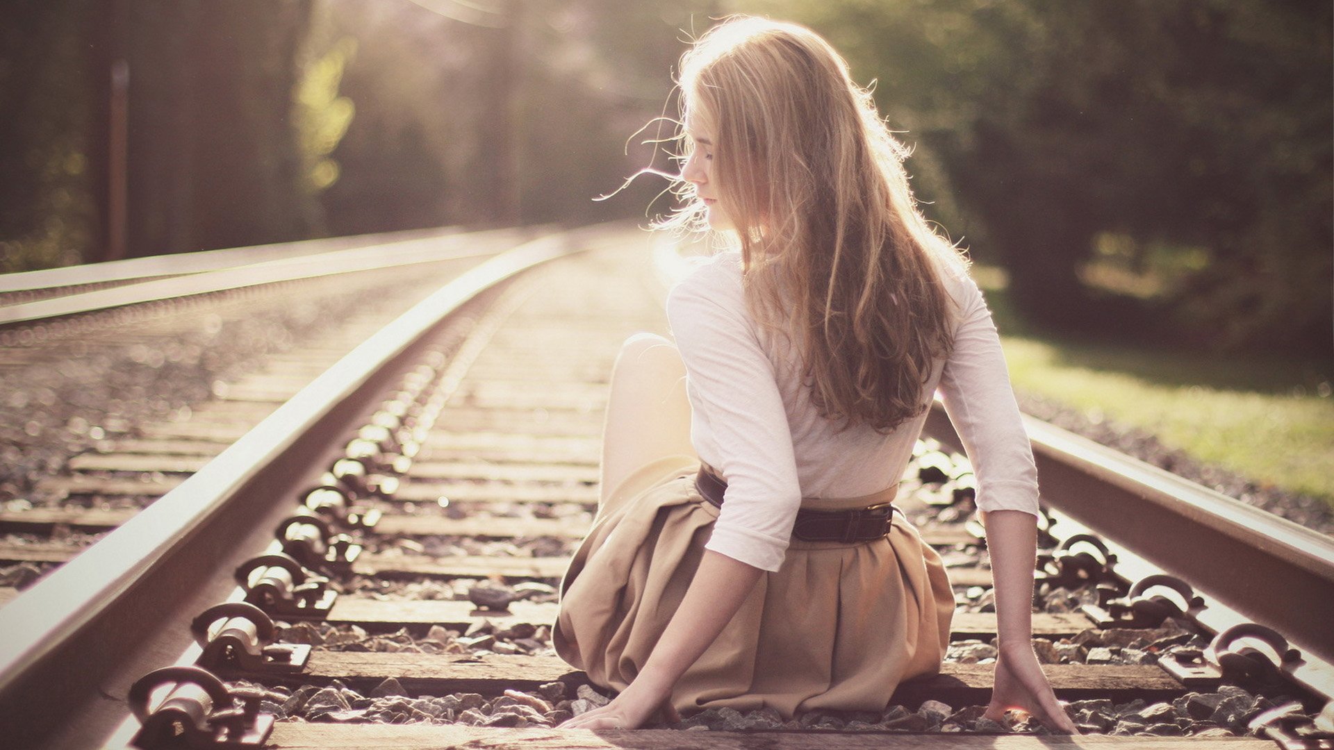 小清新,唯美,浪漫,温暖,温馨,干净,治愈系,慢生活,治愈,美好,在孤独中流转,女孩,伤感,寂寞,背影,孤单