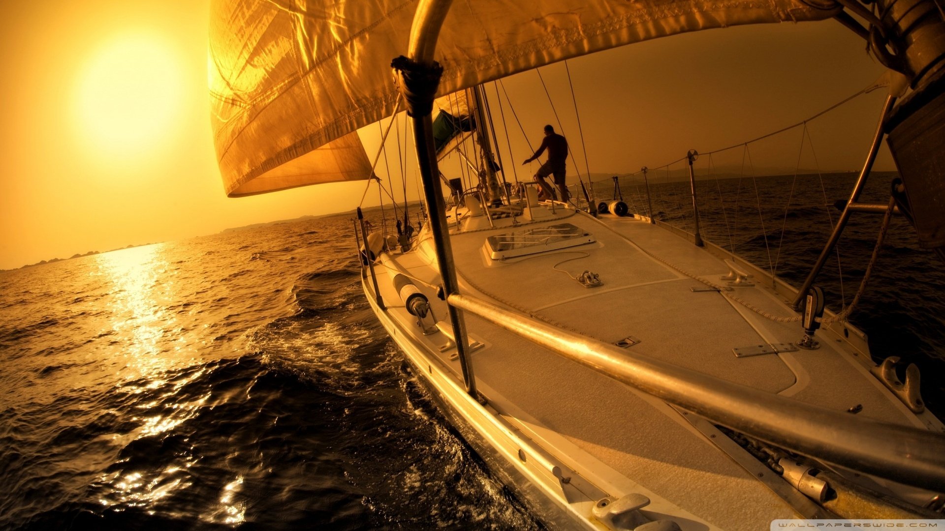 自然,风光,风景,船,帆,扬帆起航,远行,出发,大海,落日余晖,平静,安静