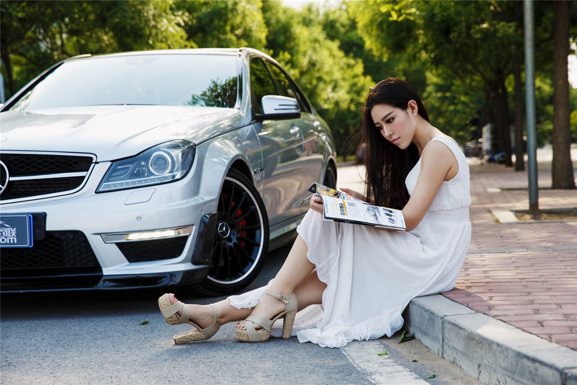 美女,改联网,车模,奔驰C63,AMG,佟方妤