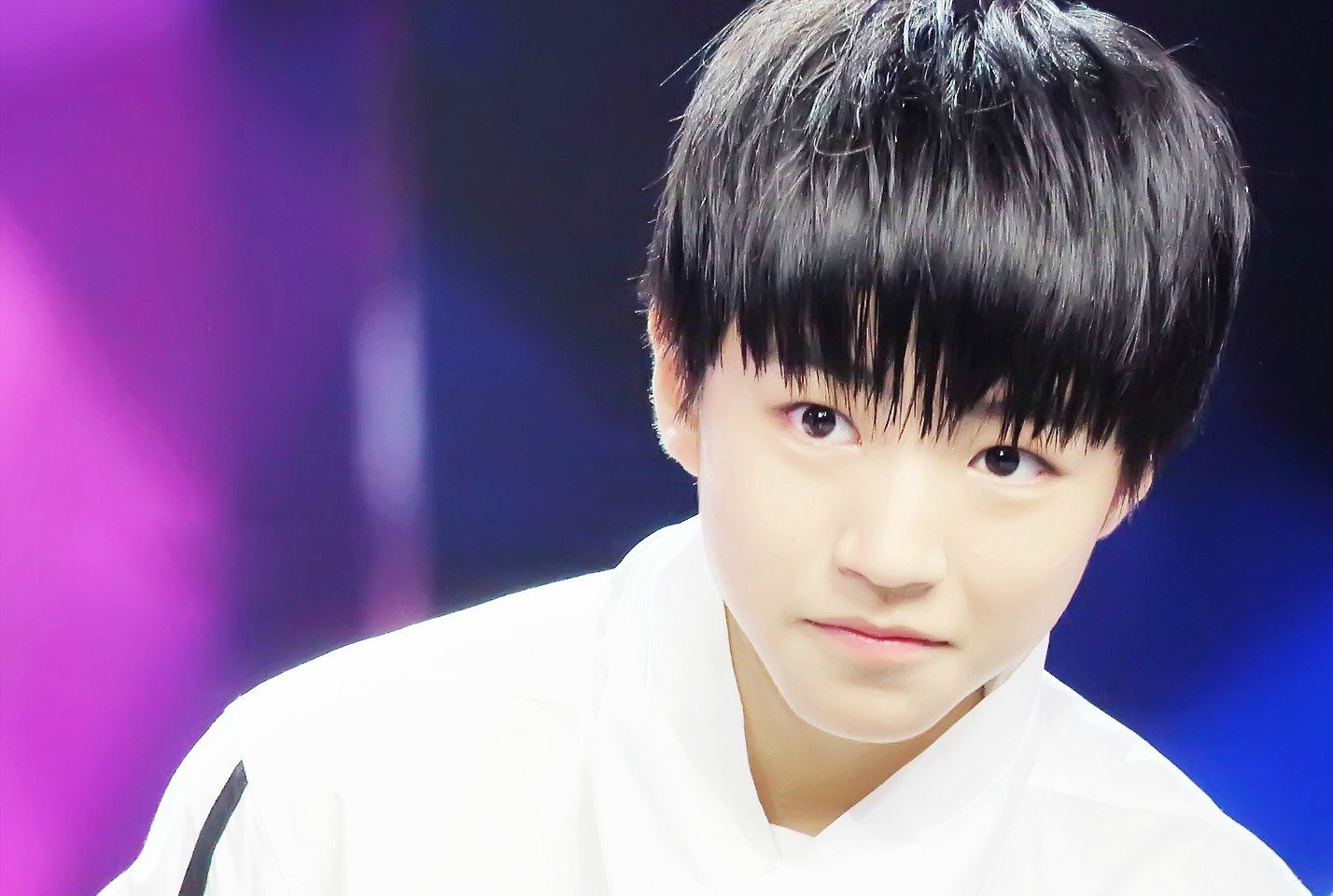 明星,组合,帅哥,TFBOYS,王俊凯