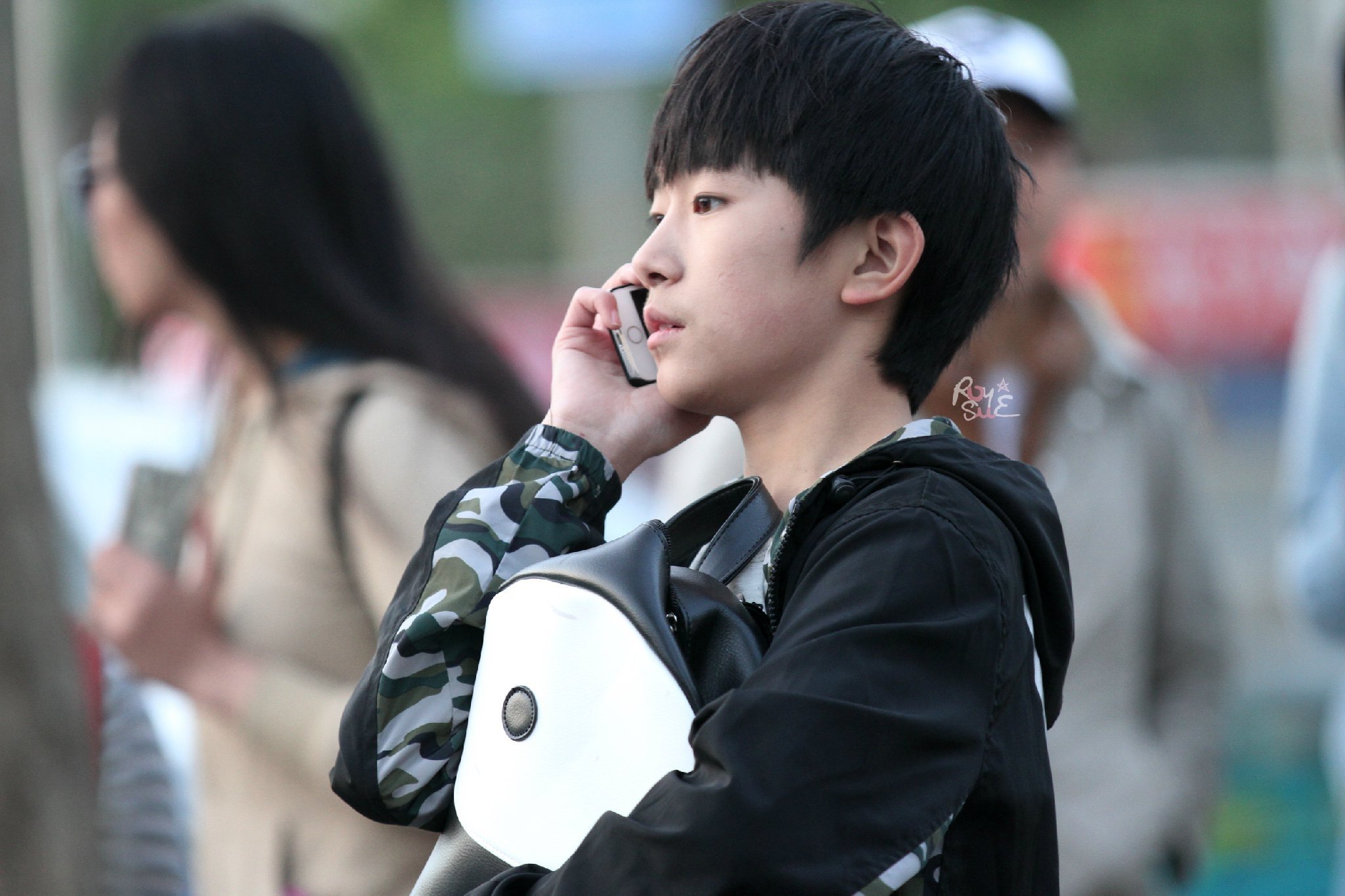 明星,组合,帅哥,TFBOYS,易烊千玺