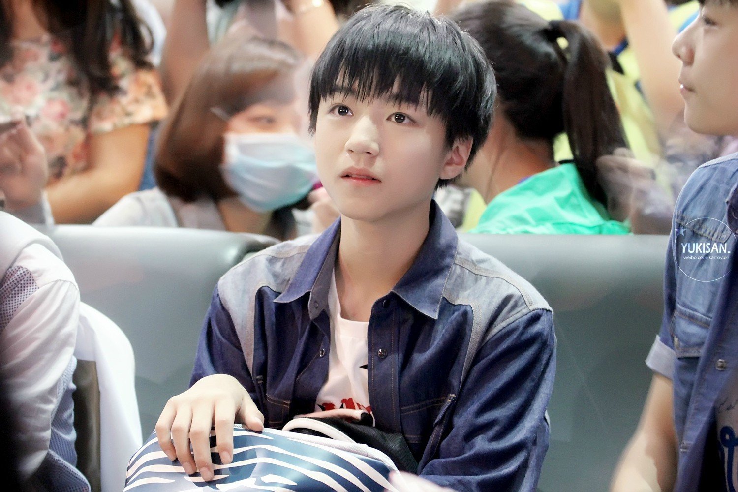 明星,组合,帅哥,TFBOYS,王俊凯