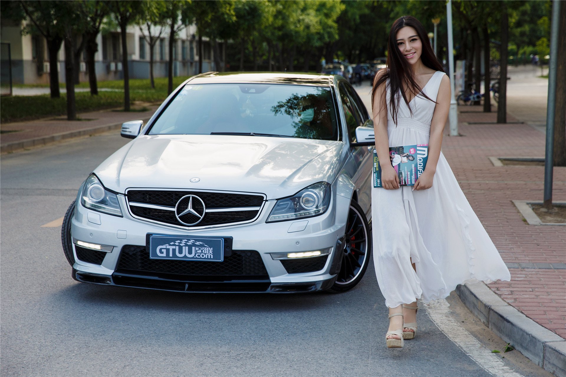 美女,改联网,车模,奔驰C63,AMG,佟方妤