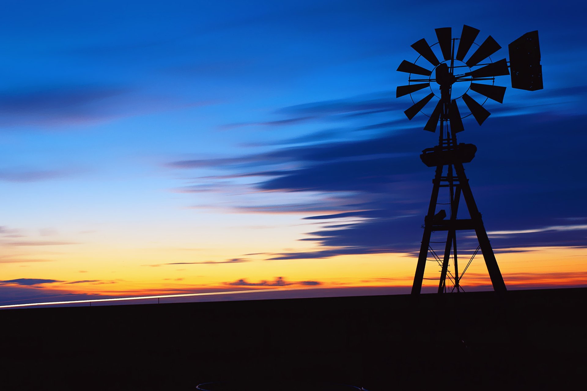 风景,自然风光,意境,炎炎夏日,傍晚,黄昏,落日余晖,风车