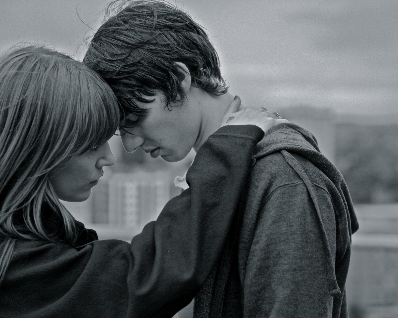 情感,情侣,爱情,浪漫,陪伴,拥抱,依依不舍