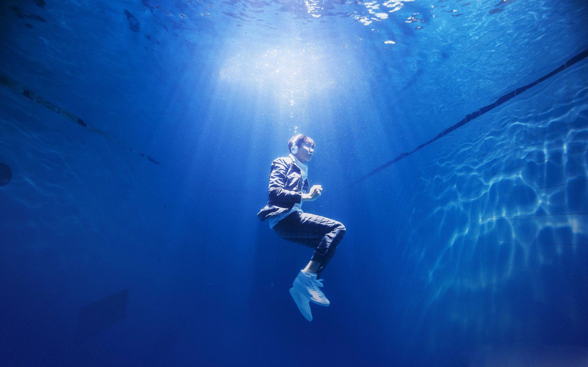 林俊杰,水中蓝景,摄影,宽屏