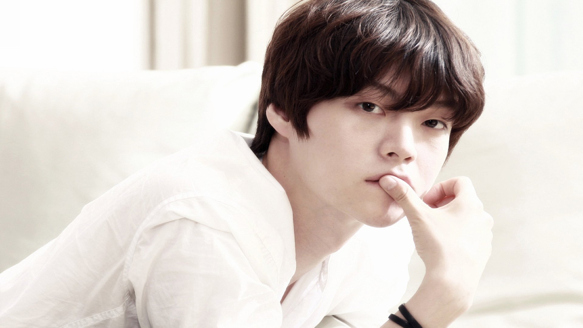 安宰贤,韩国,演员,小鲜肉,帅哥,明星