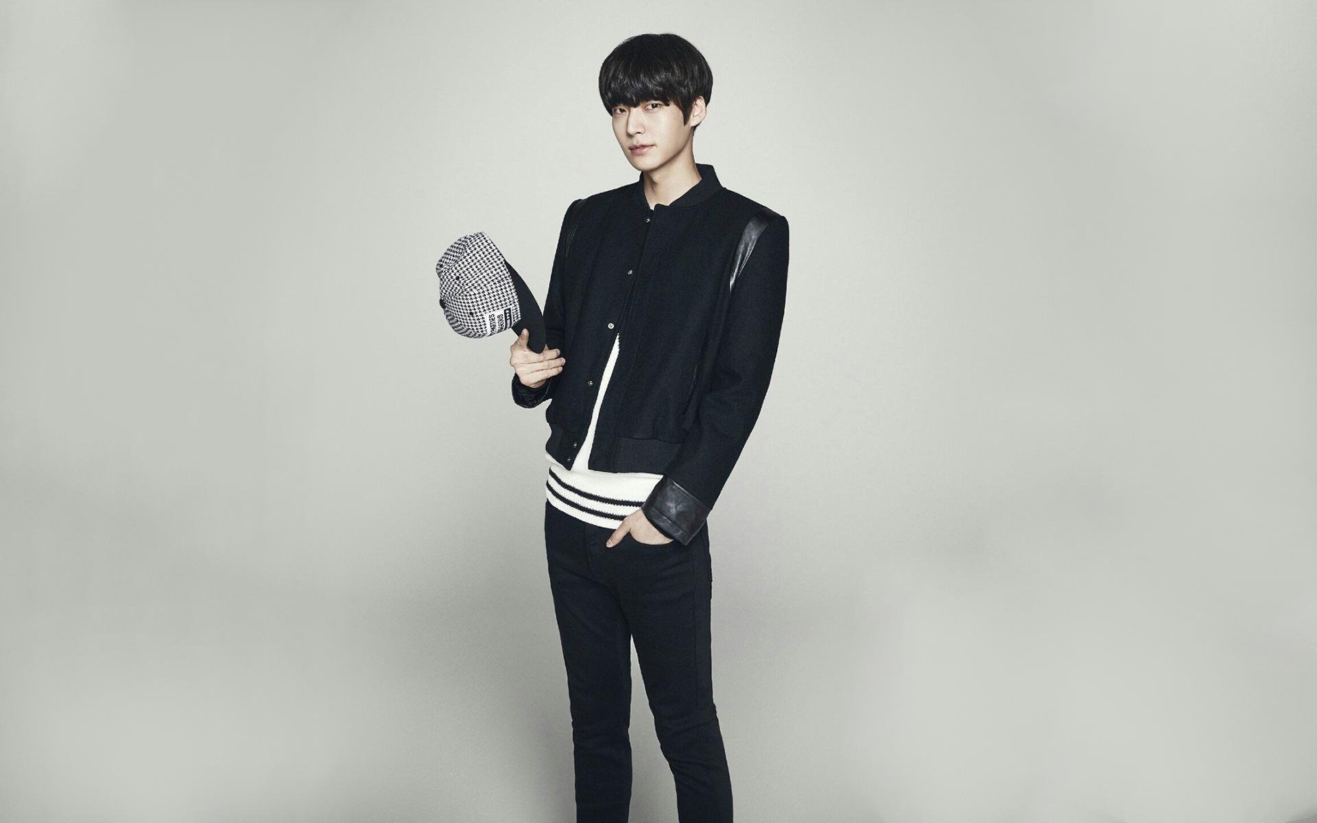 安宰贤,韩国,演员,小鲜肉,帅哥,明星