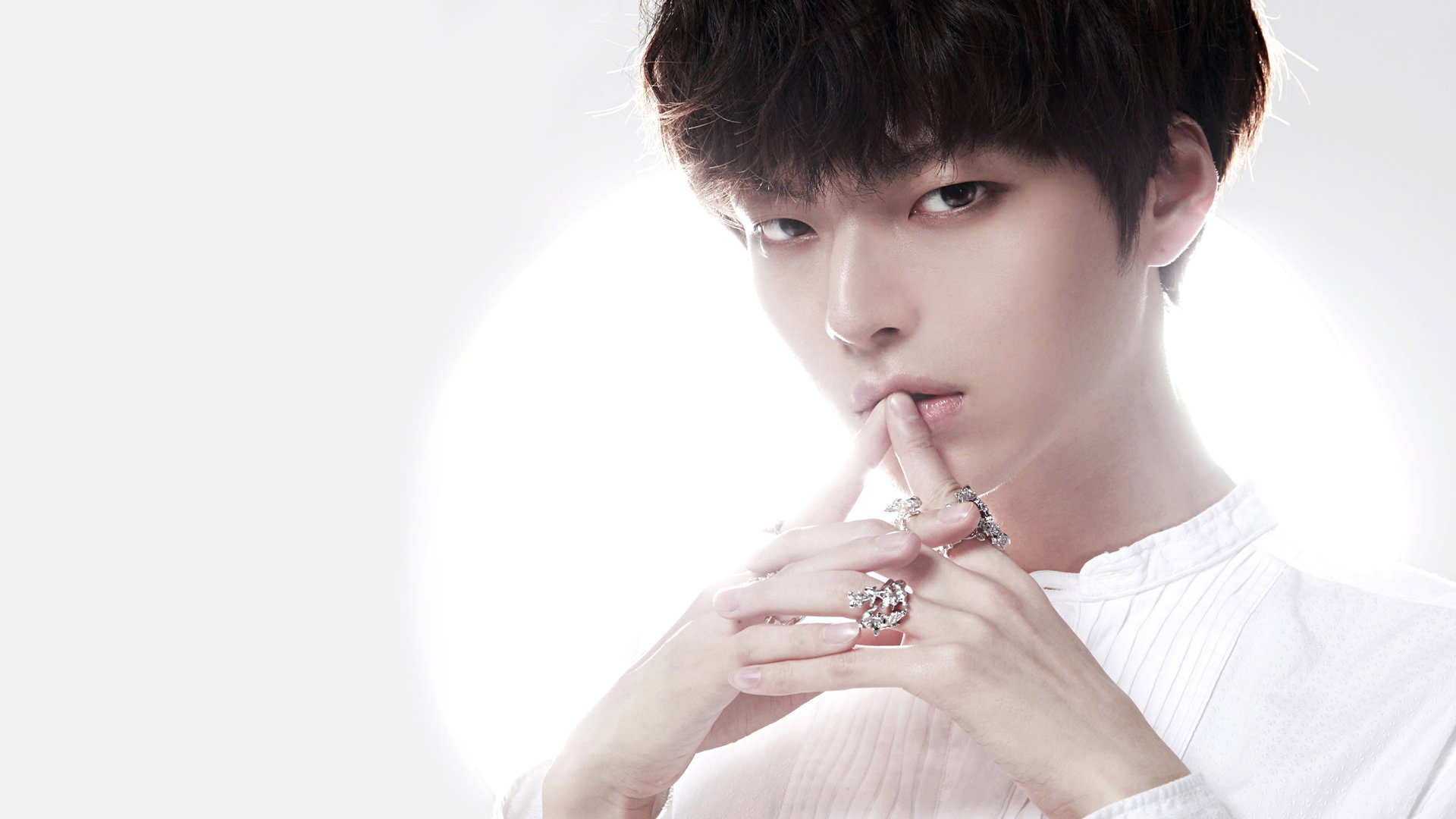 安宰贤,韩国,演员,小鲜肉,帅哥,明星