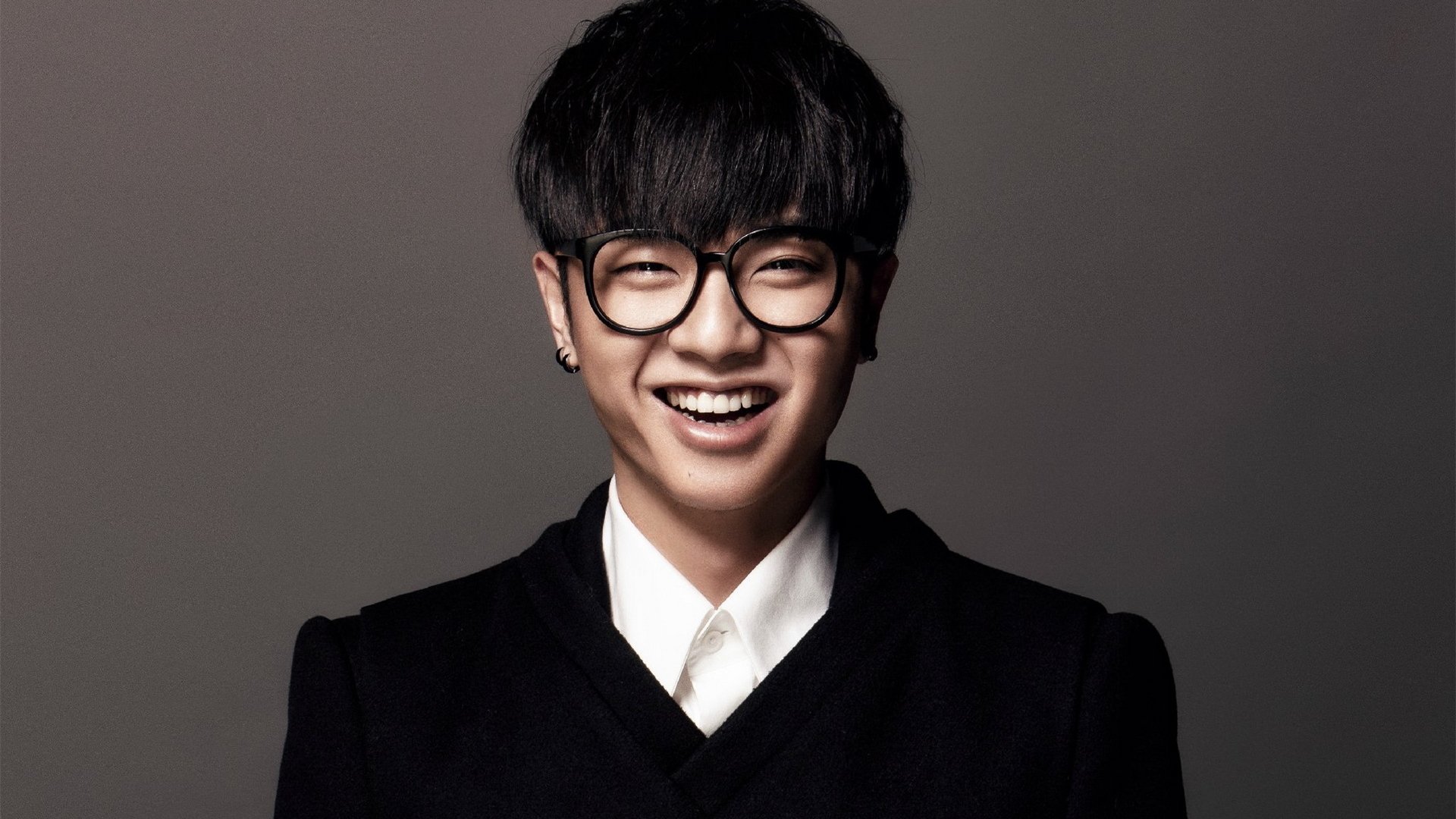 华晨宇,歌手,火星男孩,小鲜肉,明星