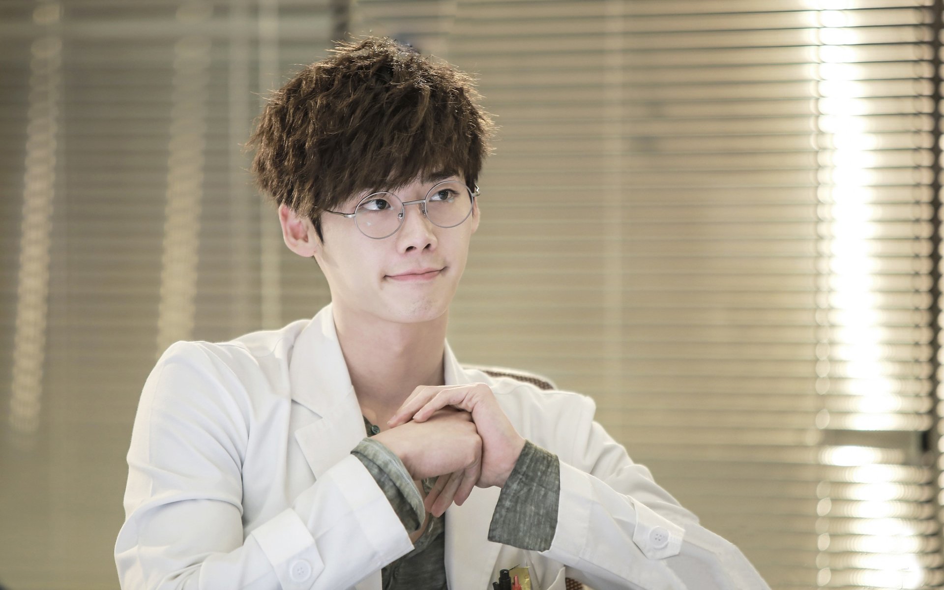 李钟硕,明星,帅哥,小鲜肉,欧巴,模特,演员