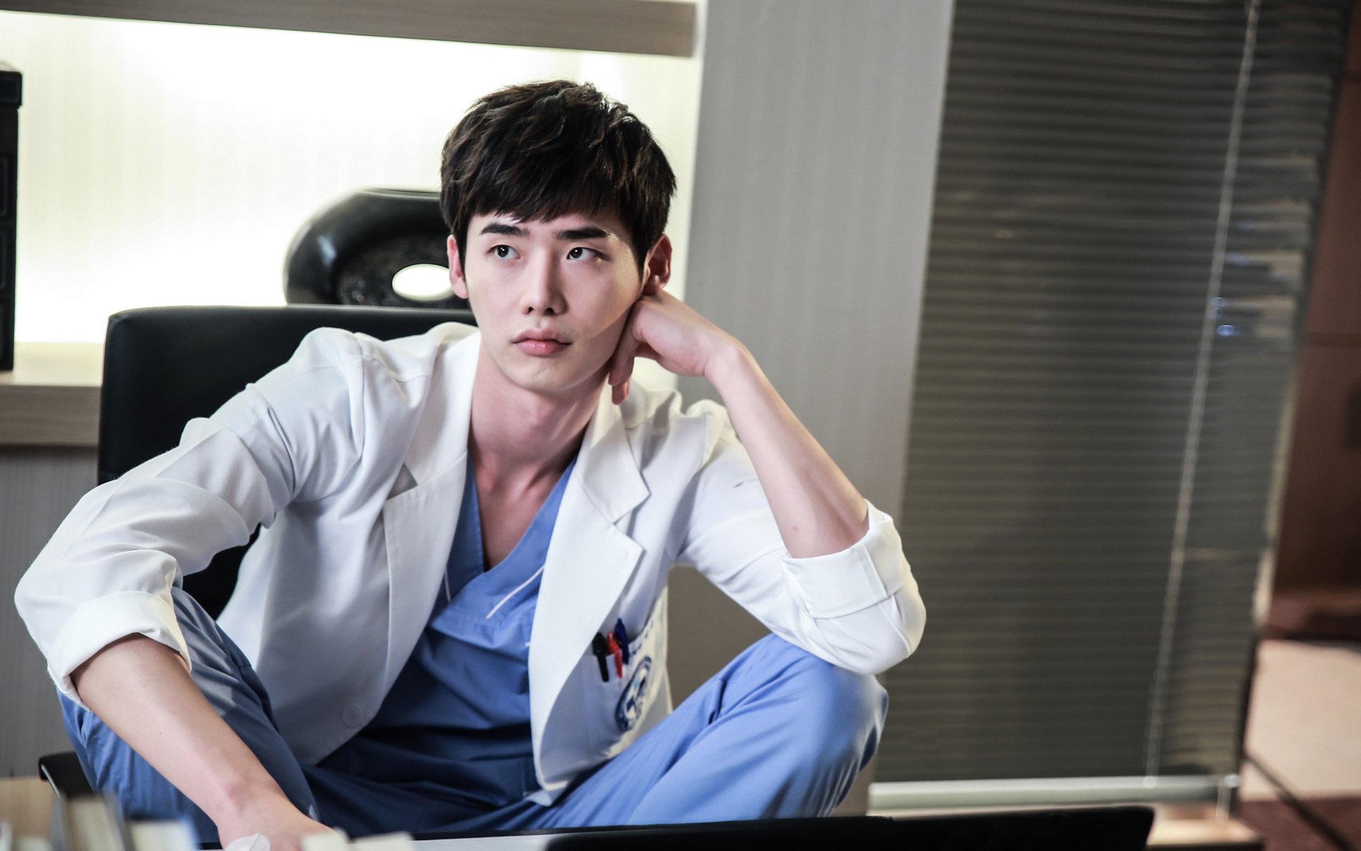 李钟硕,明星,帅哥,小鲜肉,欧巴,模特,演员