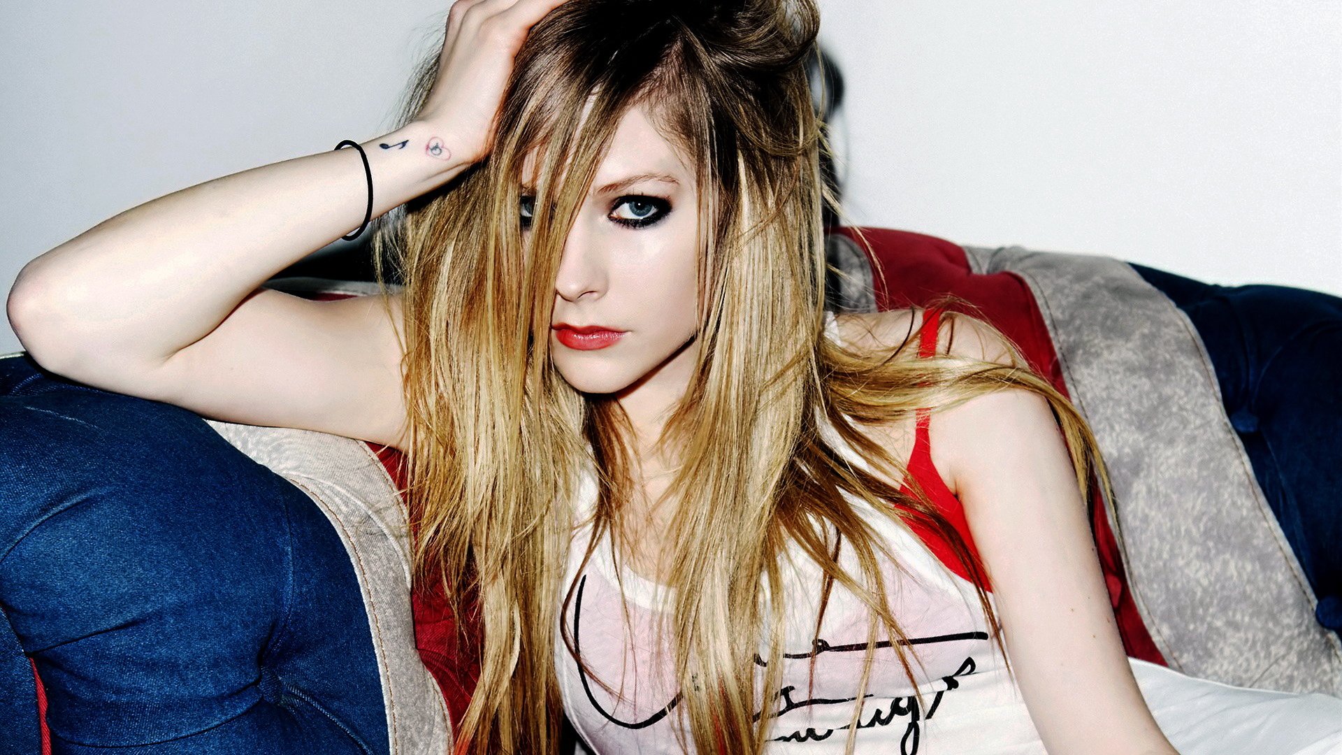 艾薇儿,美女,明星,歌手