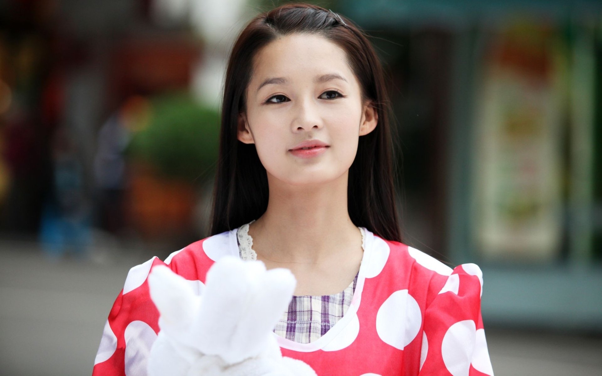 李沁,红楼梦,薛宝钗,演员,气质美女,明星