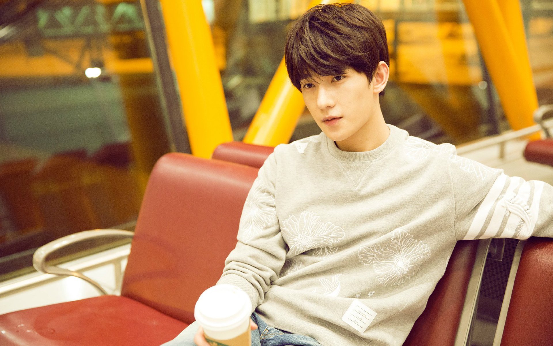 杨洋,演员,小鲜肉,帅哥,明星,宽屏