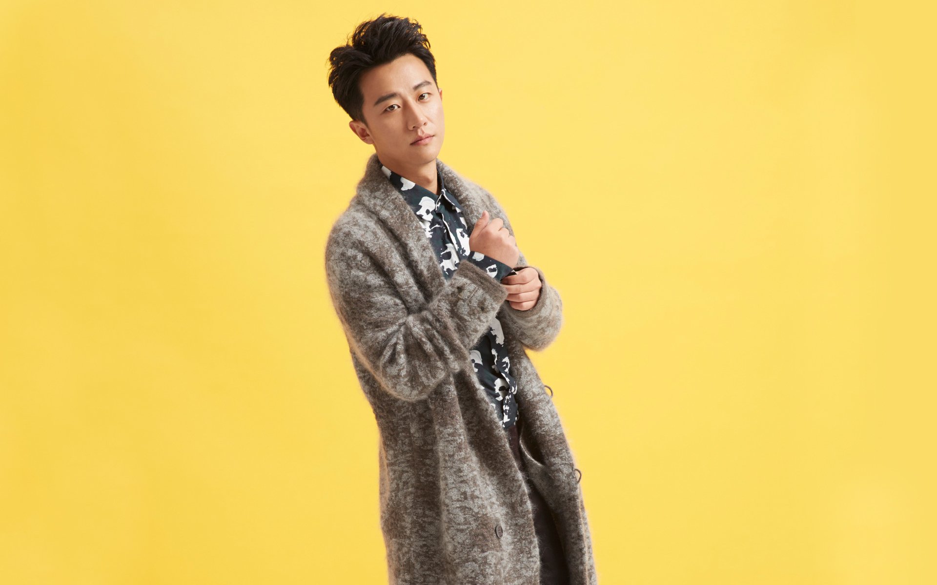 黄轩,演员,亲爱的翻译官,帅气明星,男神