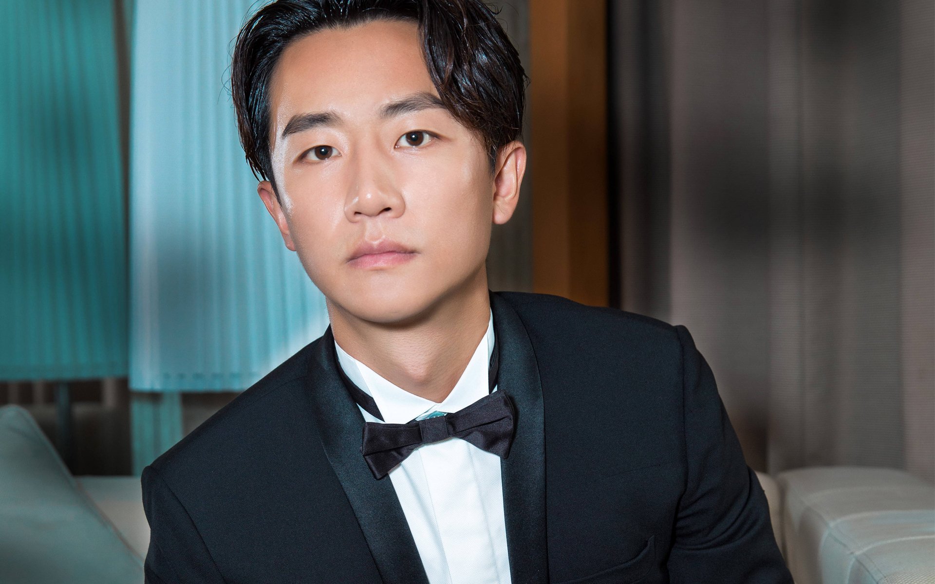 黄轩,演员,亲爱的翻译官,帅气明星,男神