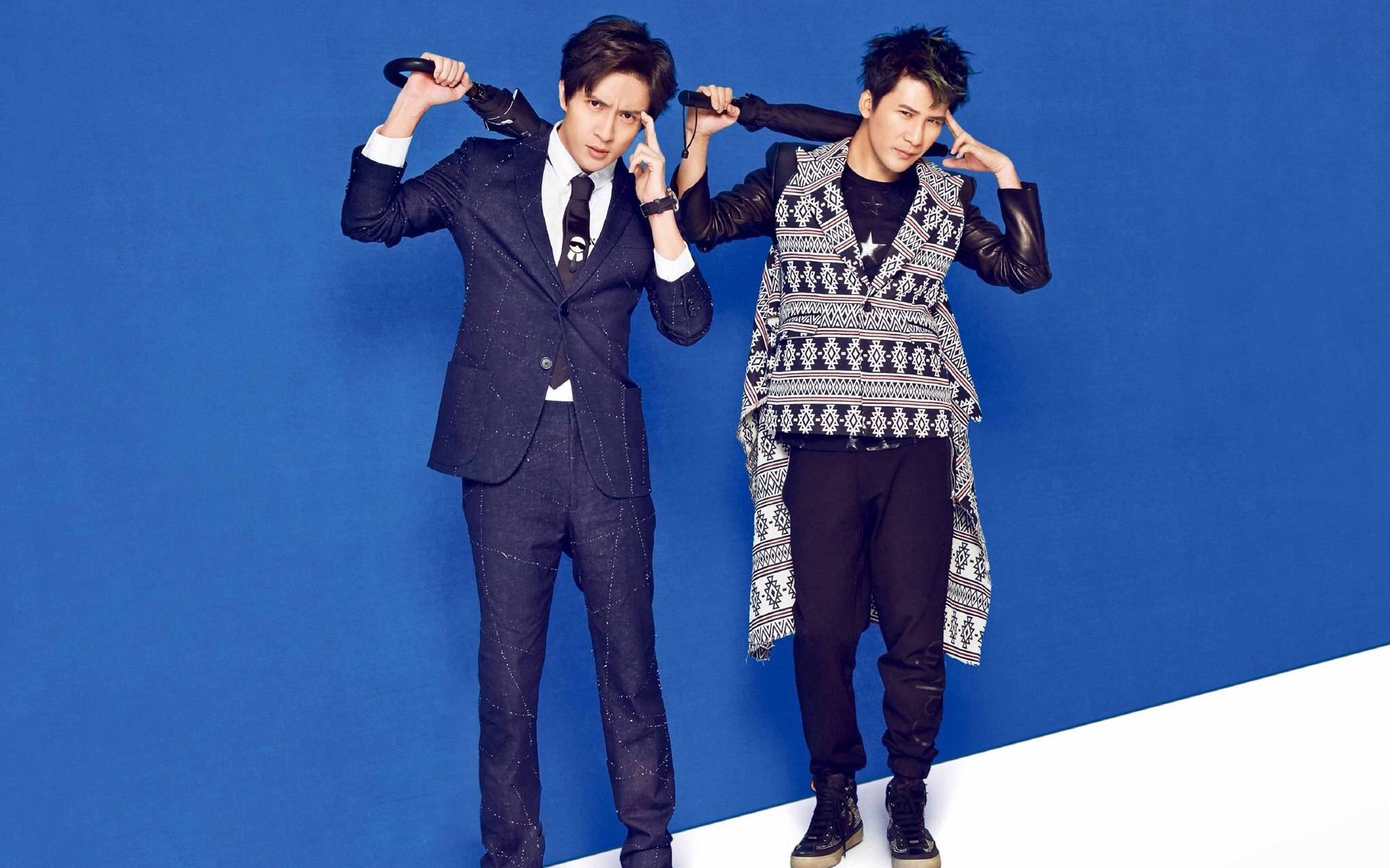 薛之谦,大张伟,歌手,音乐人,段子手,搞笑,明星