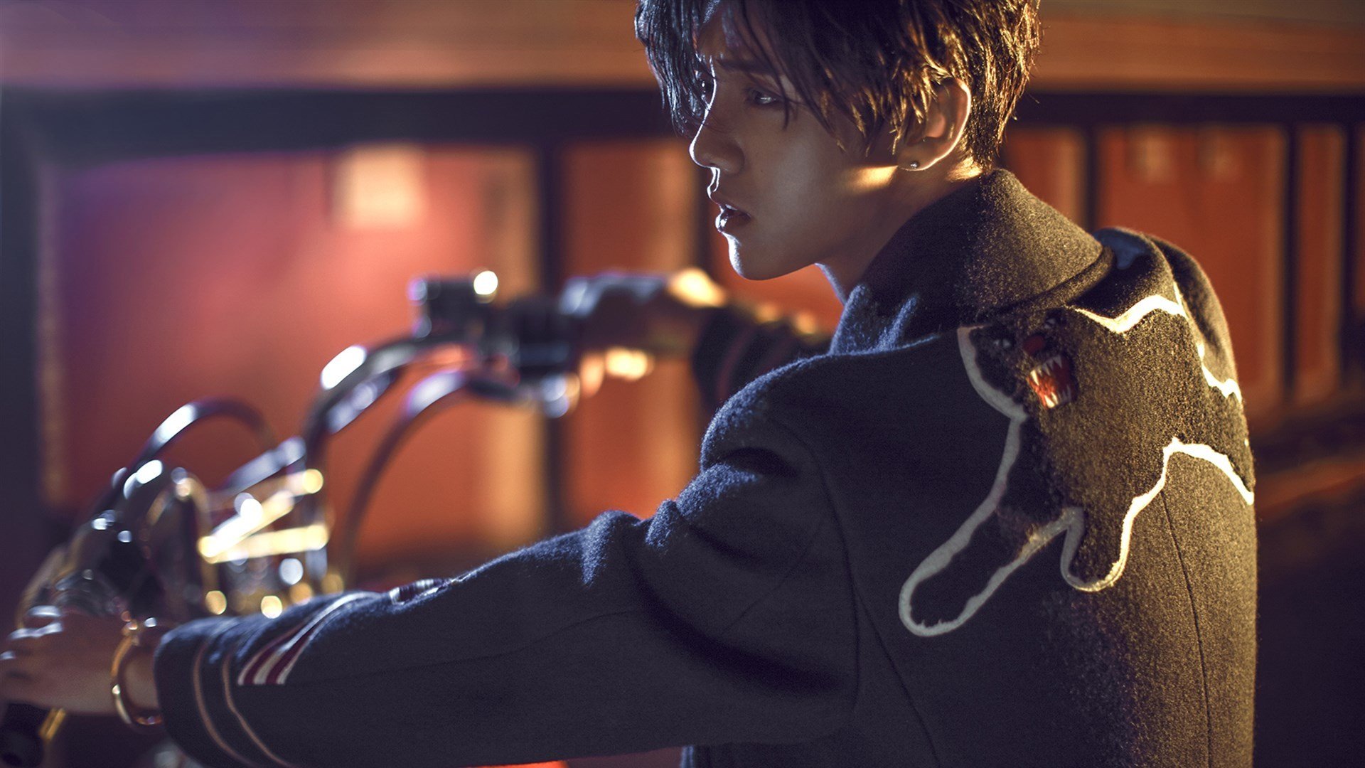 鹿晗,明星,酷炫机车