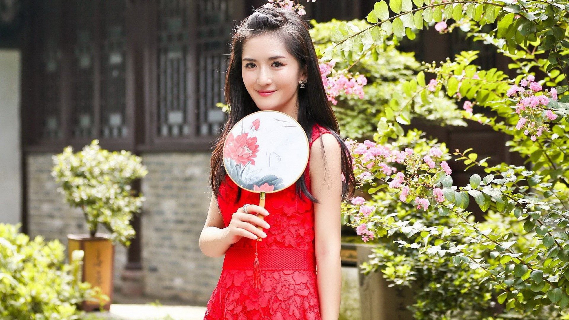 谢娜,主持人,歌手,演员,搞笑美女,明星