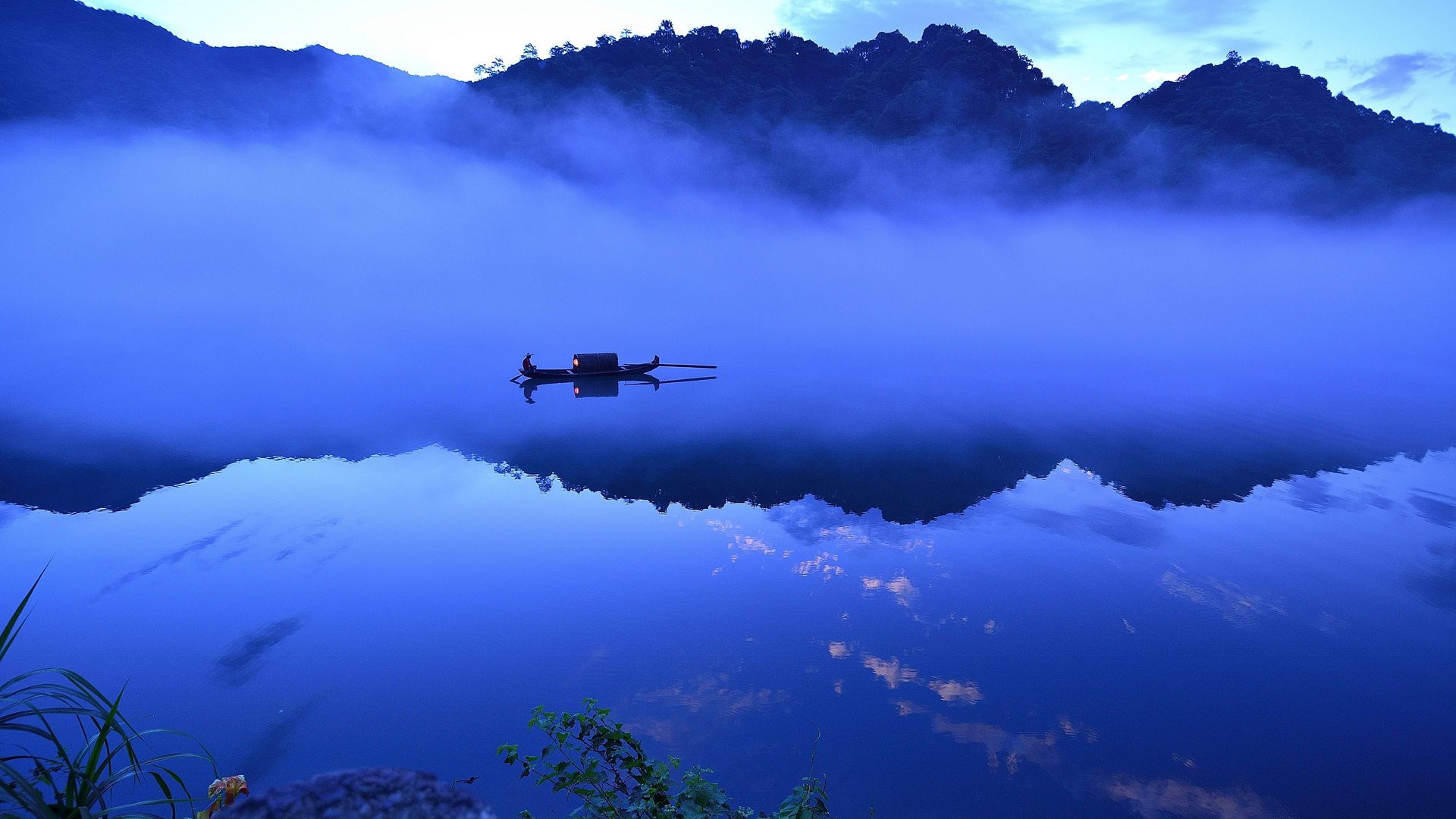 湖南小东江,云雾,渔船,渔夫
