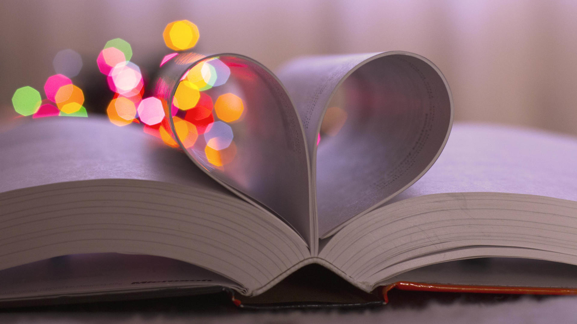 心动创意,爱心,书,炫彩