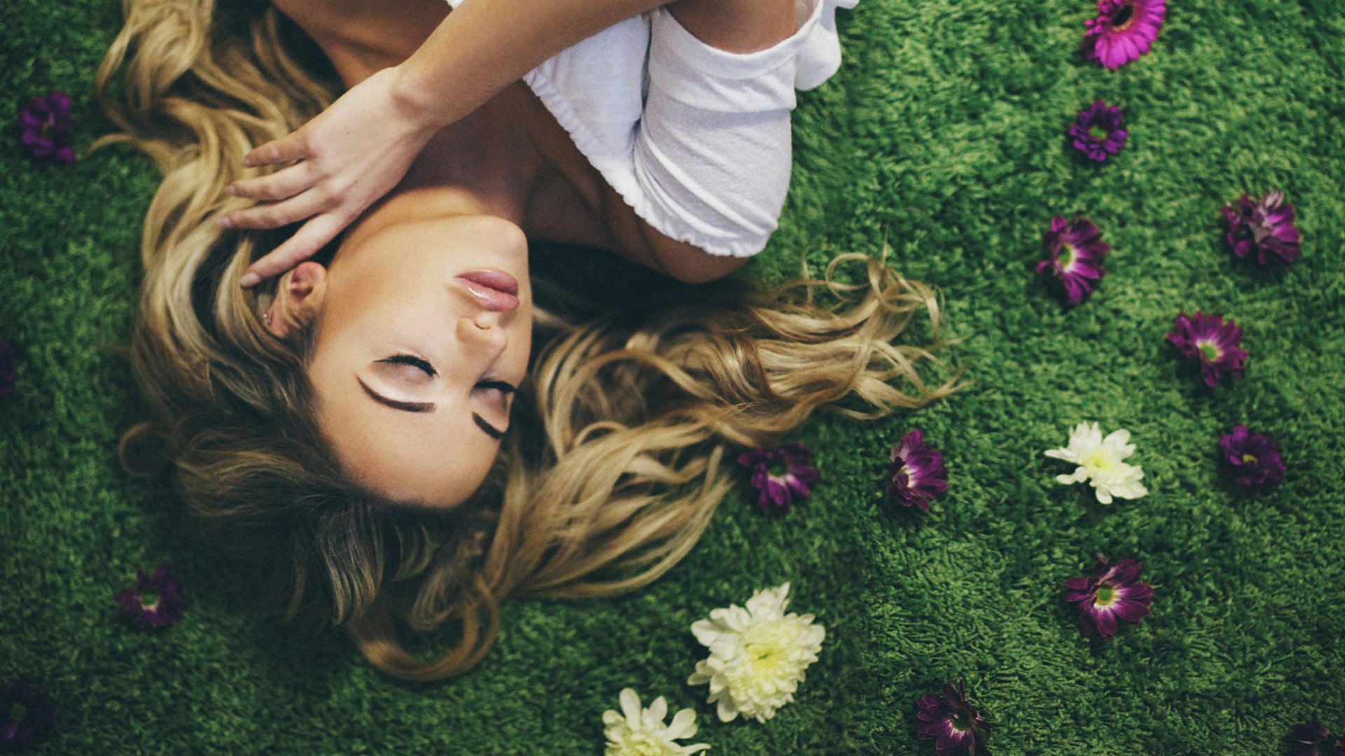 欧美女神,鲜花,清纯女孩