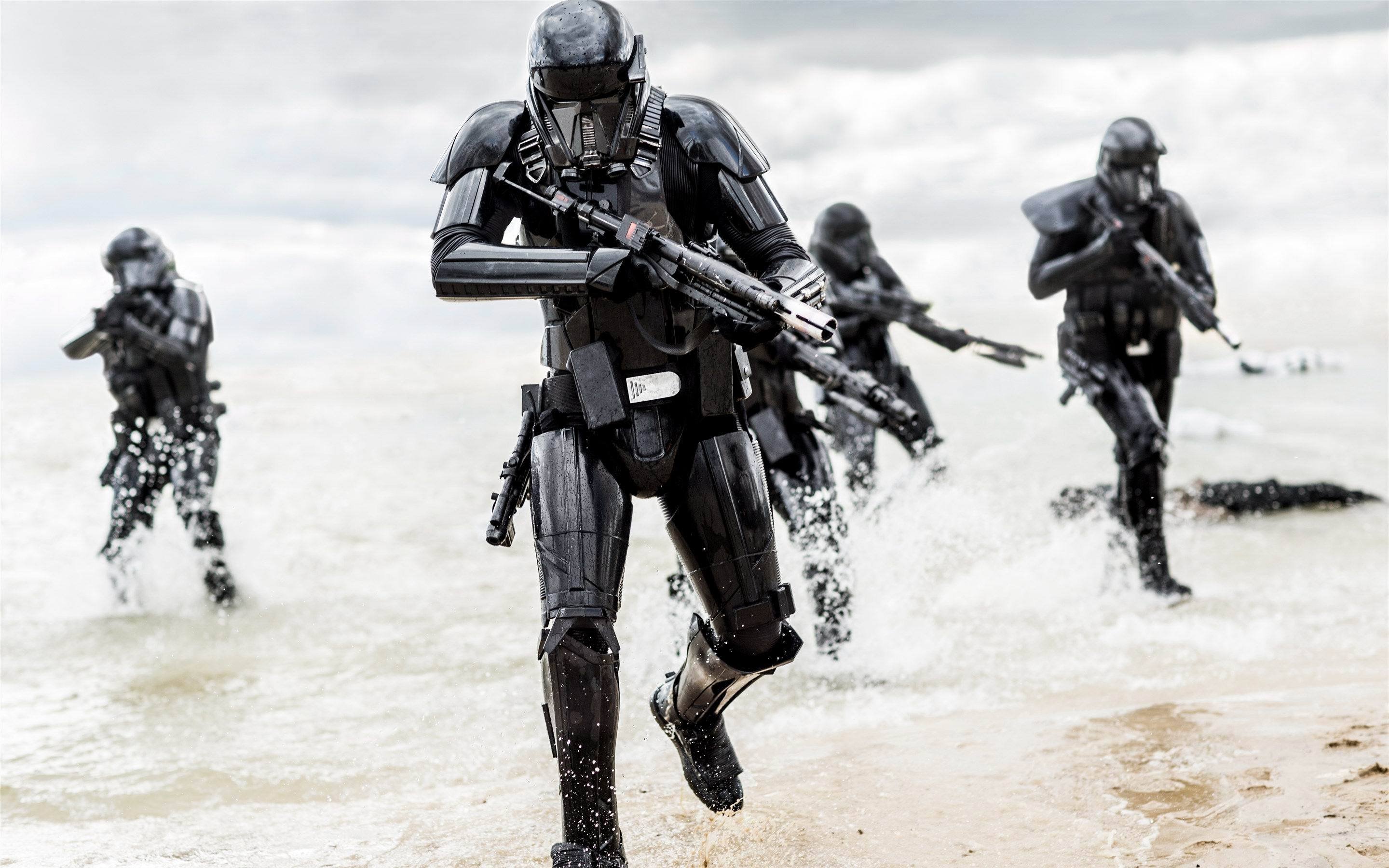 侠盗一号,机器人,战斗