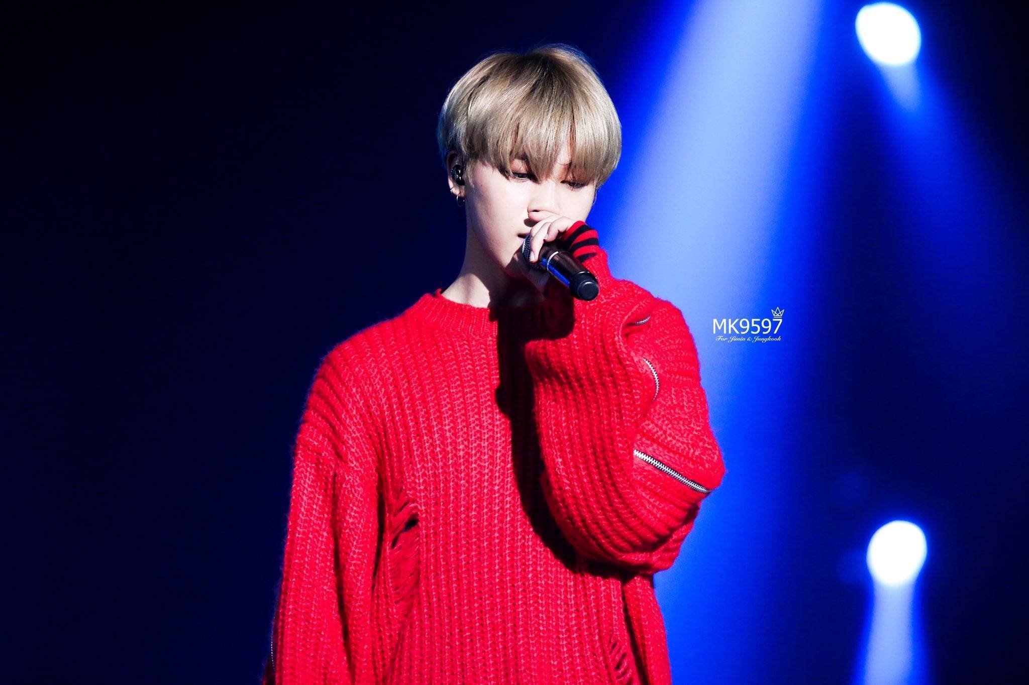 BTS,防弹少年团,红色毛衣