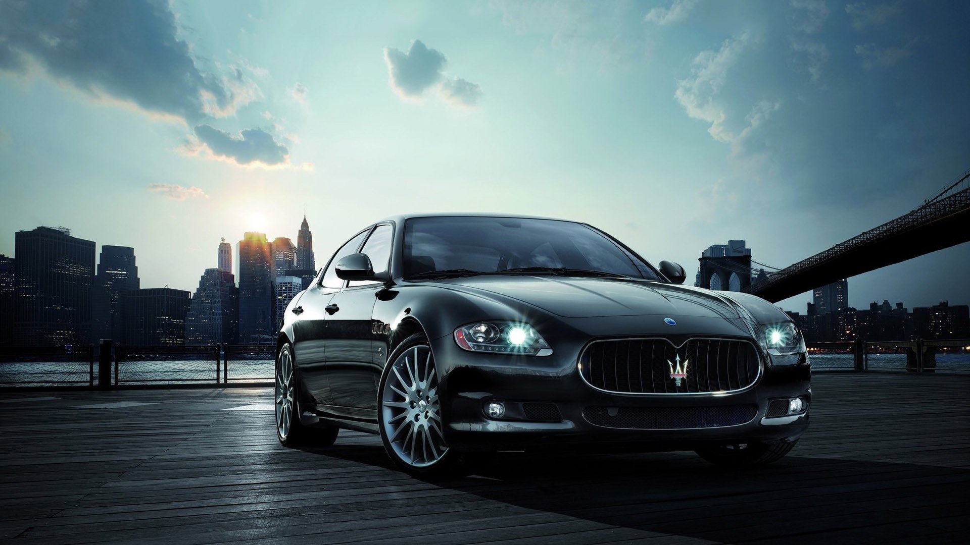 玛莎拉蒂,黑色轿车