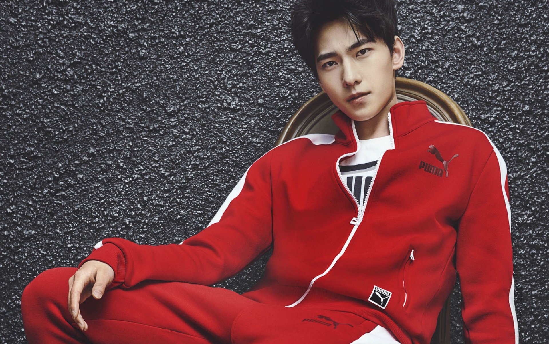 杨洋,红色运动服,puma