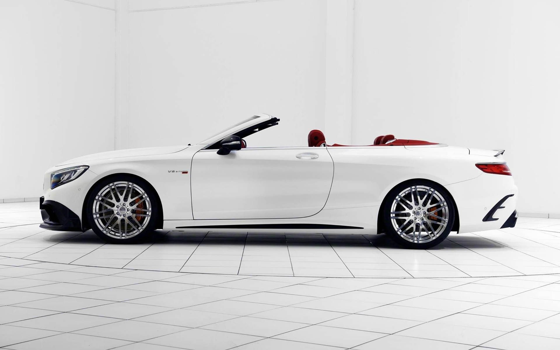 巴博斯,白色敞篷跑车