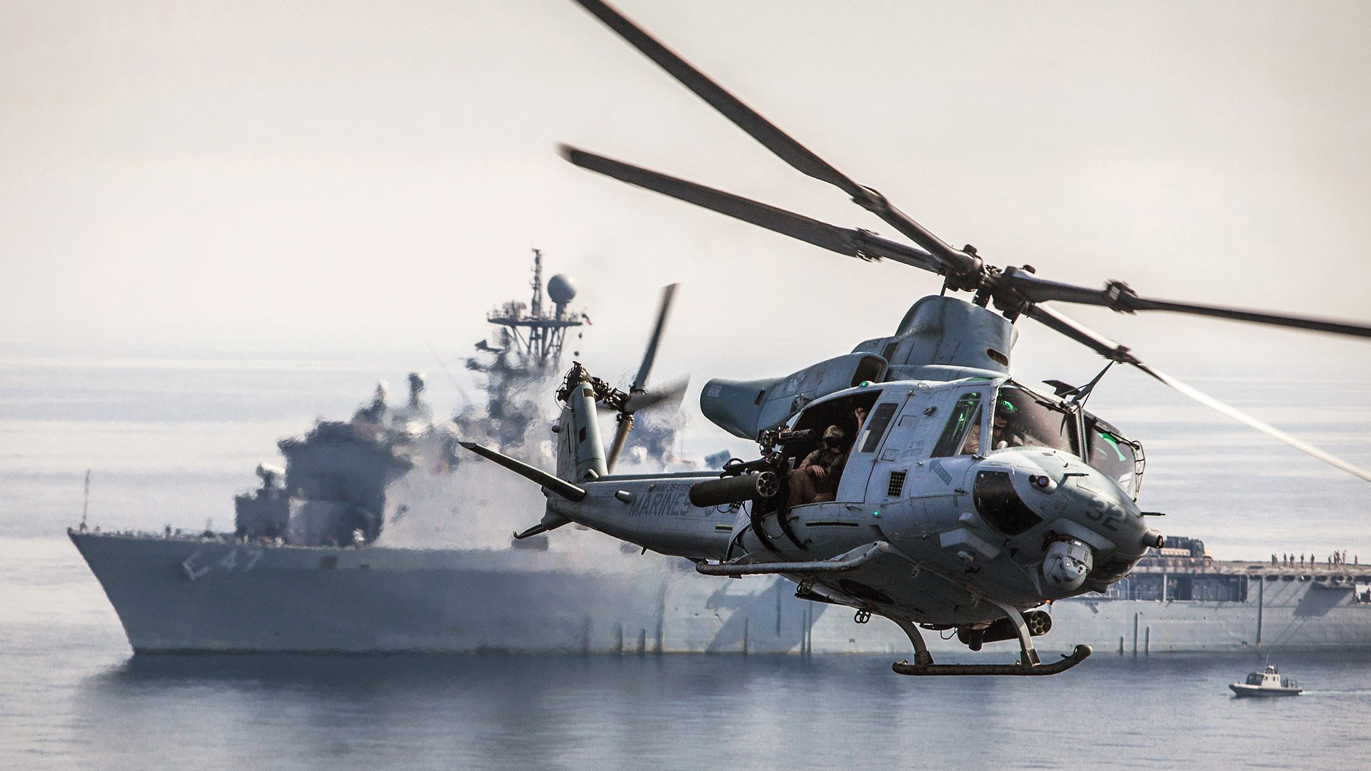 直升机,军舰
