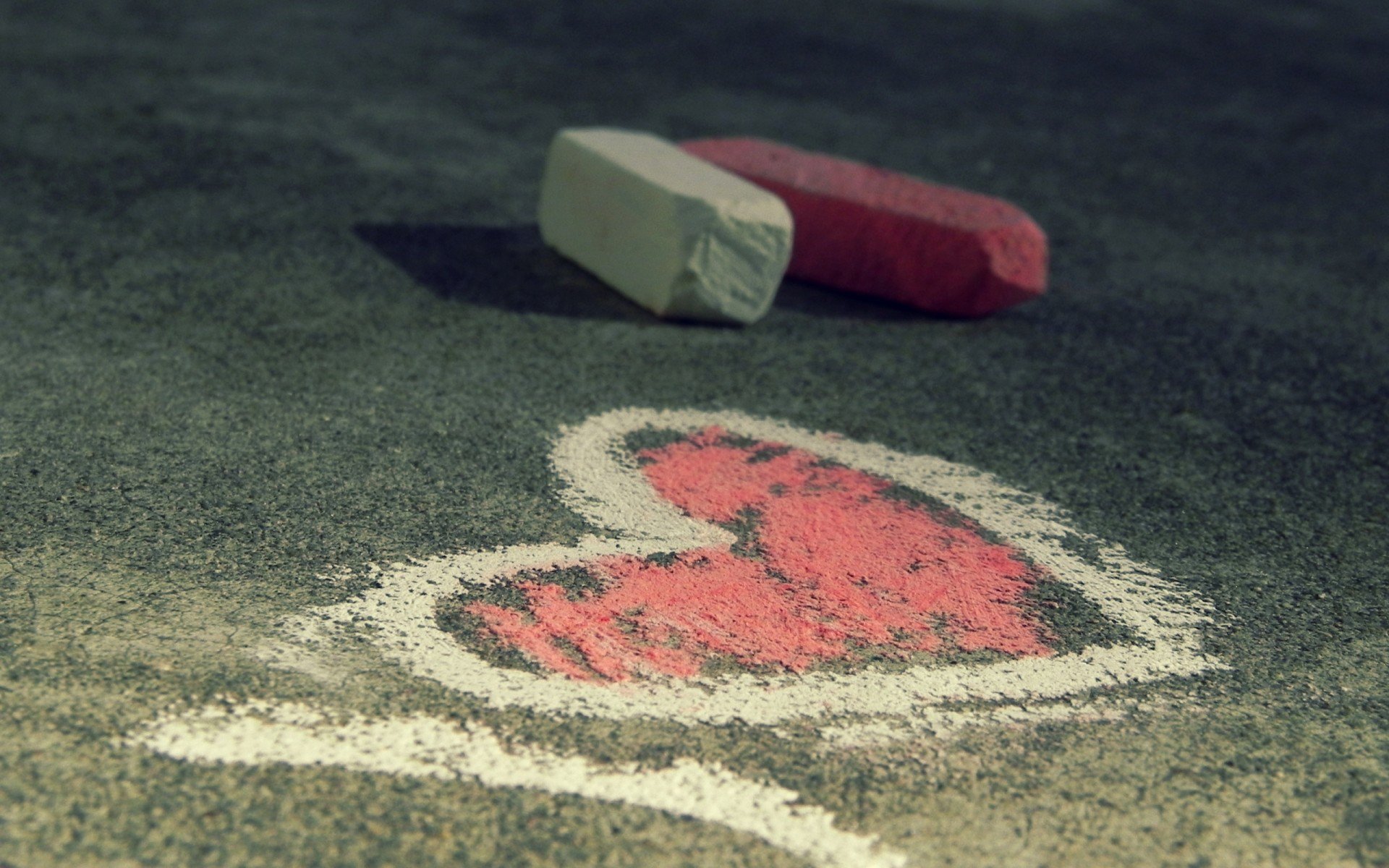 心动创意,爱心,粉笔