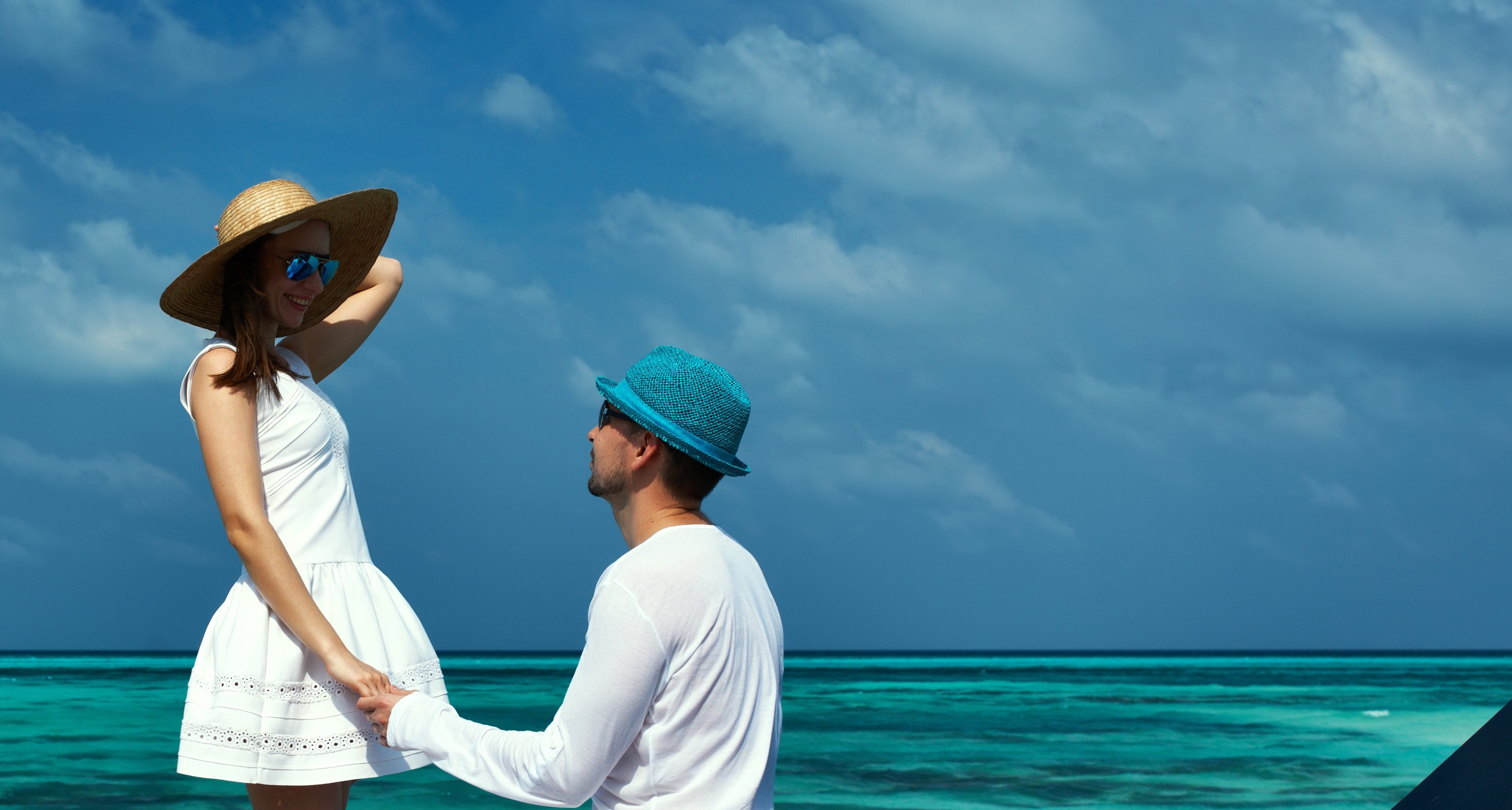 情侣,大海,草帽,亲密