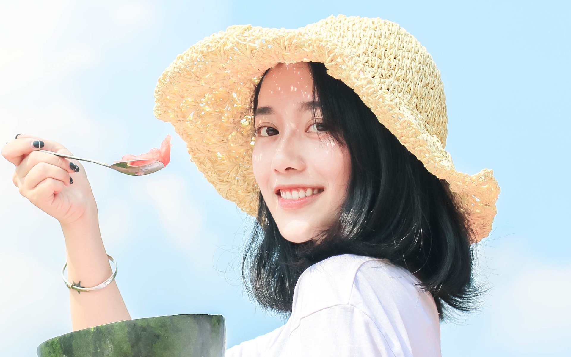 美女,夏日,西瓜,治愈,可爱,俏皮